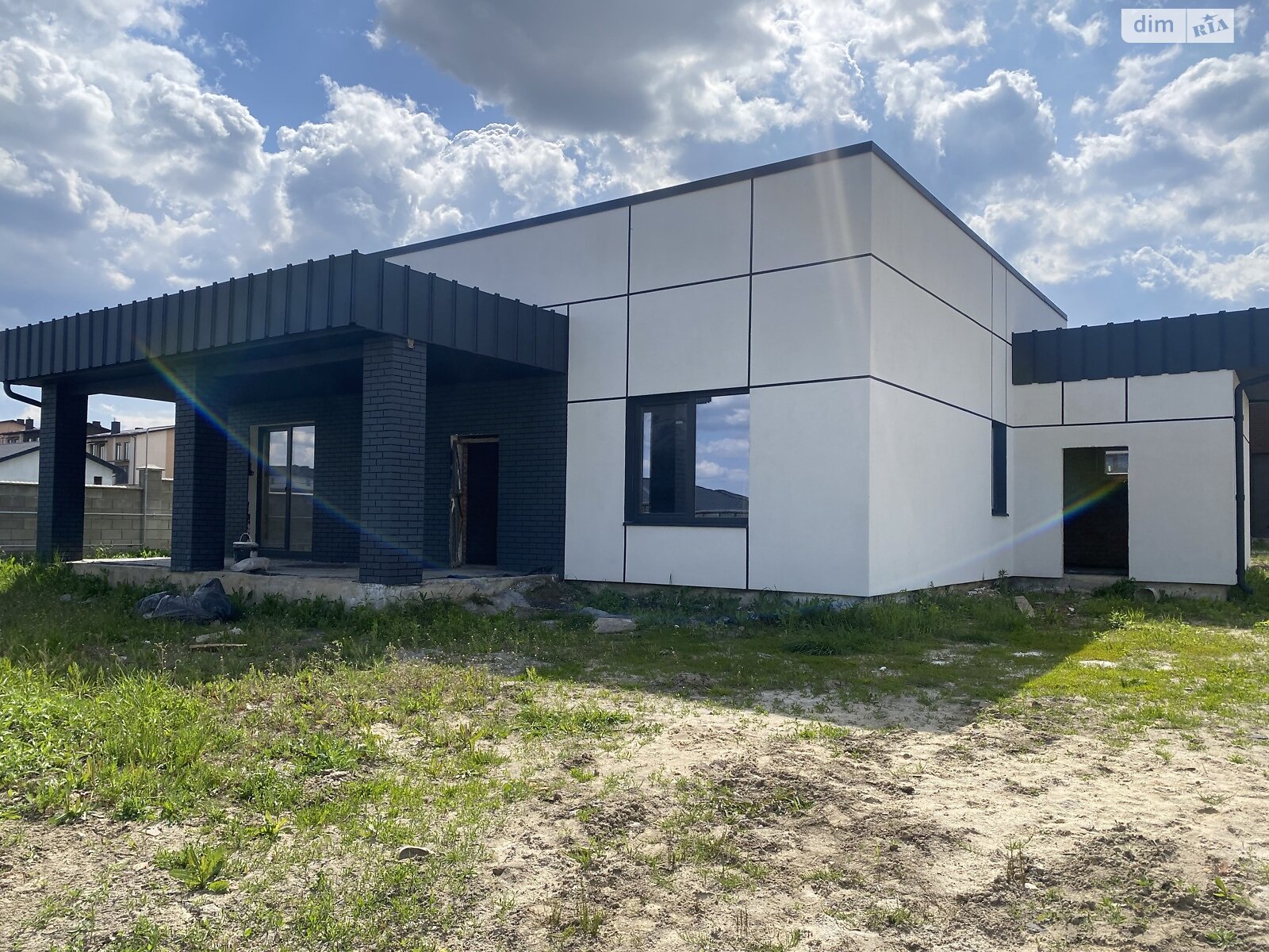 одноповерховий будинок, 105 кв. м, кирпич. Продаж в Рівному, район Ювілейний фото 1 одноповерховий будинок, 105 кв. м, кирпич. Продаж в Рівному, район Ювілейний фото 1