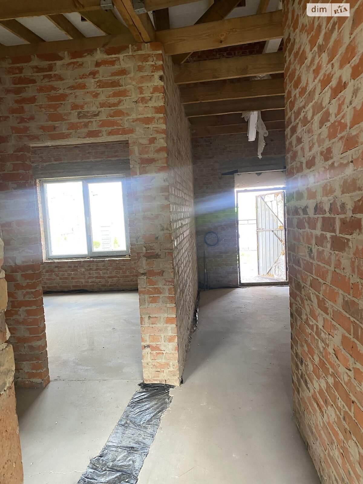 одноповерховий будинок, 105 кв. м, кирпич. Продаж в Рівному, район Ювілейний фото 1 одноповерховий будинок, 105 кв. м, кирпич. Продаж в Рівному, район Ювілейний фото 1
