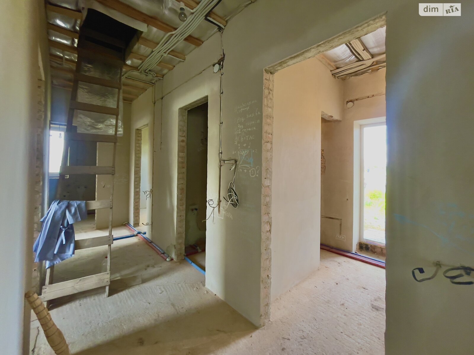 одноэтажный дом, 96 кв. м, кирпич. Продажа в Ровно район Ювилейный фото 1 одноэтажный дом, 96 кв. м, кирпич. Продажа в Ровно район Ювилейный фото 1