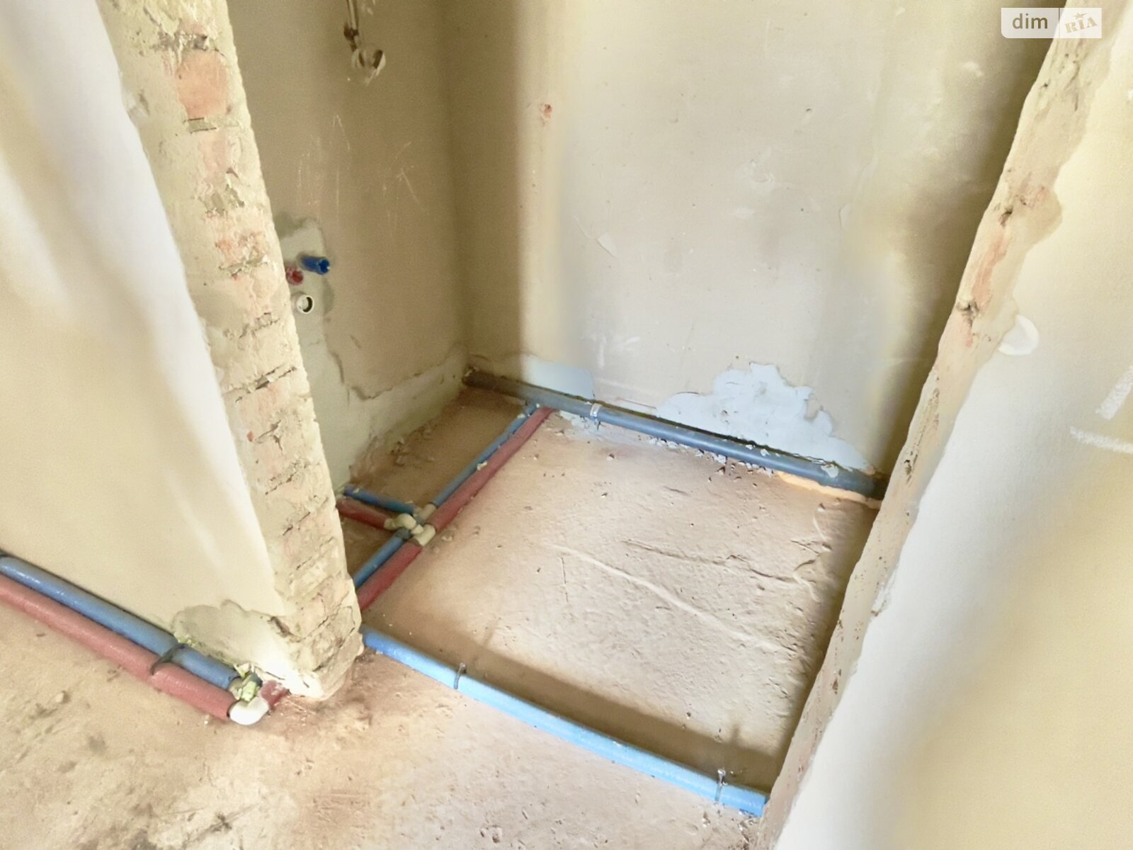 одноэтажный дом, 96 кв. м, кирпич. Продажа в Ровно район Ювилейный фото 1 одноэтажный дом, 96 кв. м, кирпич. Продажа в Ровно район Ювилейный фото 1