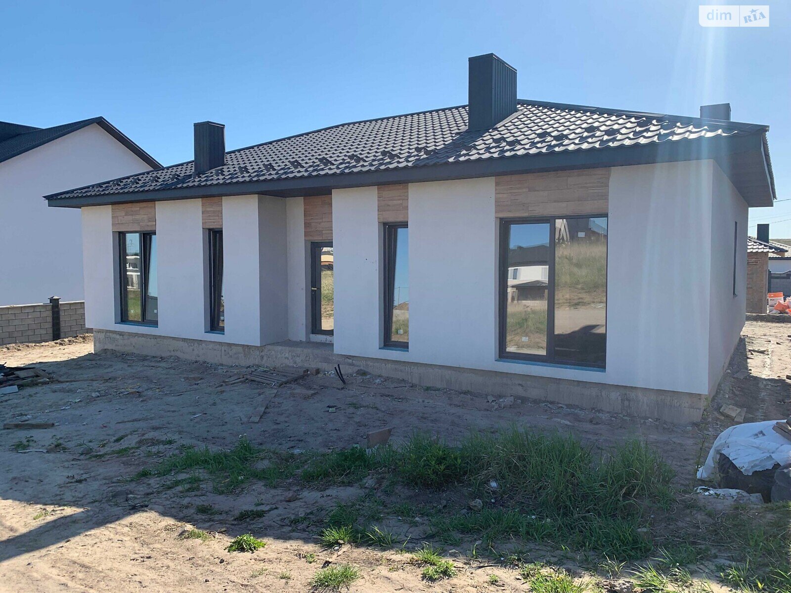 одноэтажный дом с отоплением, 113 кв. м, кирпич. Продажа в Ровно район Ювилейный фото 1 одноэтажный дом с отоплением, 113 кв. м, кирпич. Продажа в Ровно район Ювилейный фото 1