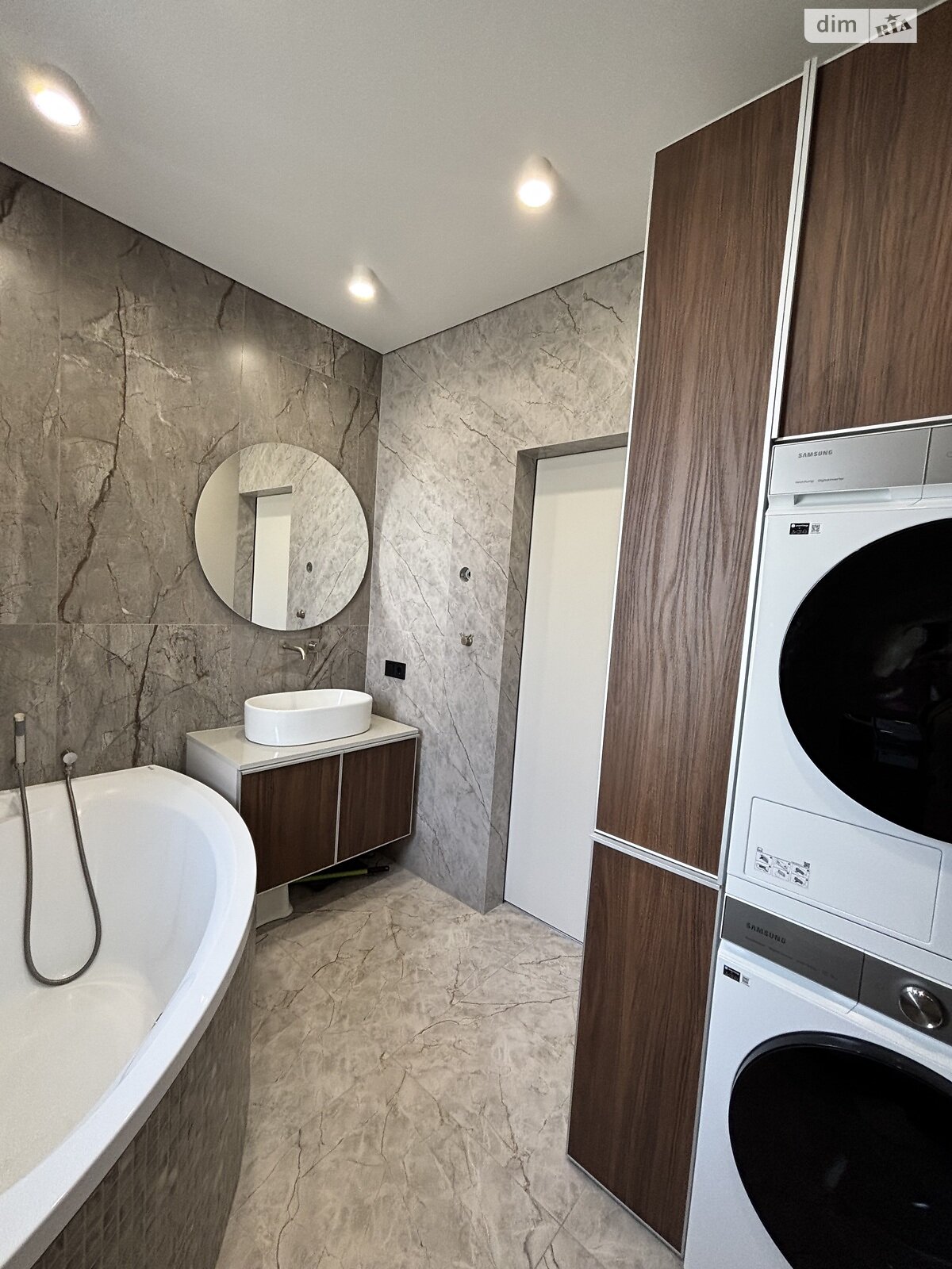 одноповерховий будинок, 77 кв. м, цегла. Продаж в Рівному, район Ювілейний фото 1 одноповерховий будинок, 77 кв. м, цегла. Продаж в Рівному, район Ювілейний фото 1