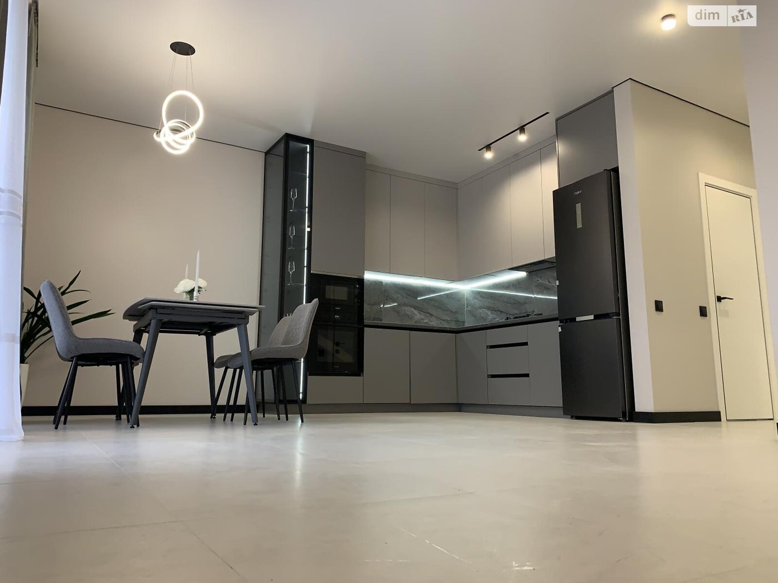 двухэтажный дом, 100 кв. м, кирпич. Продажа в Ровно район Ювилейный фото 1 двухэтажный дом, 100 кв. м, кирпич. Продажа в Ровно район Ювилейный фото 1