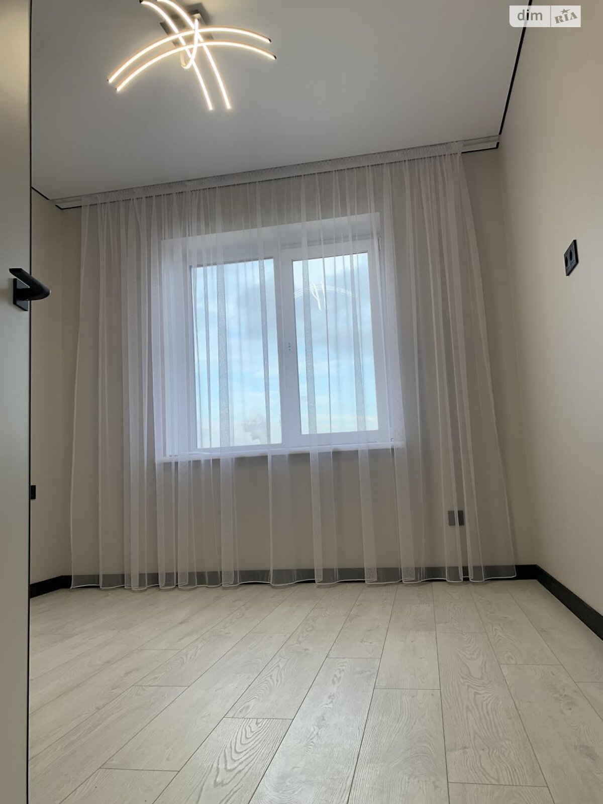 двухэтажный дом, 100 кв. м, кирпич. Продажа в Ровно район Ювилейный фото 1 двухэтажный дом, 100 кв. м, кирпич. Продажа в Ровно район Ювилейный фото 1