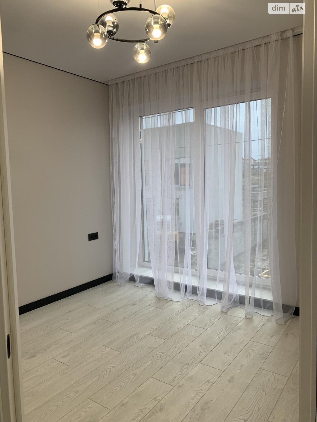 двухэтажный дом, 100 кв. м, кирпич. Продажа в Ровно район Ювилейный фото 1 двухэтажный дом, 100 кв. м, кирпич. Продажа в Ровно район Ювилейный фото 1