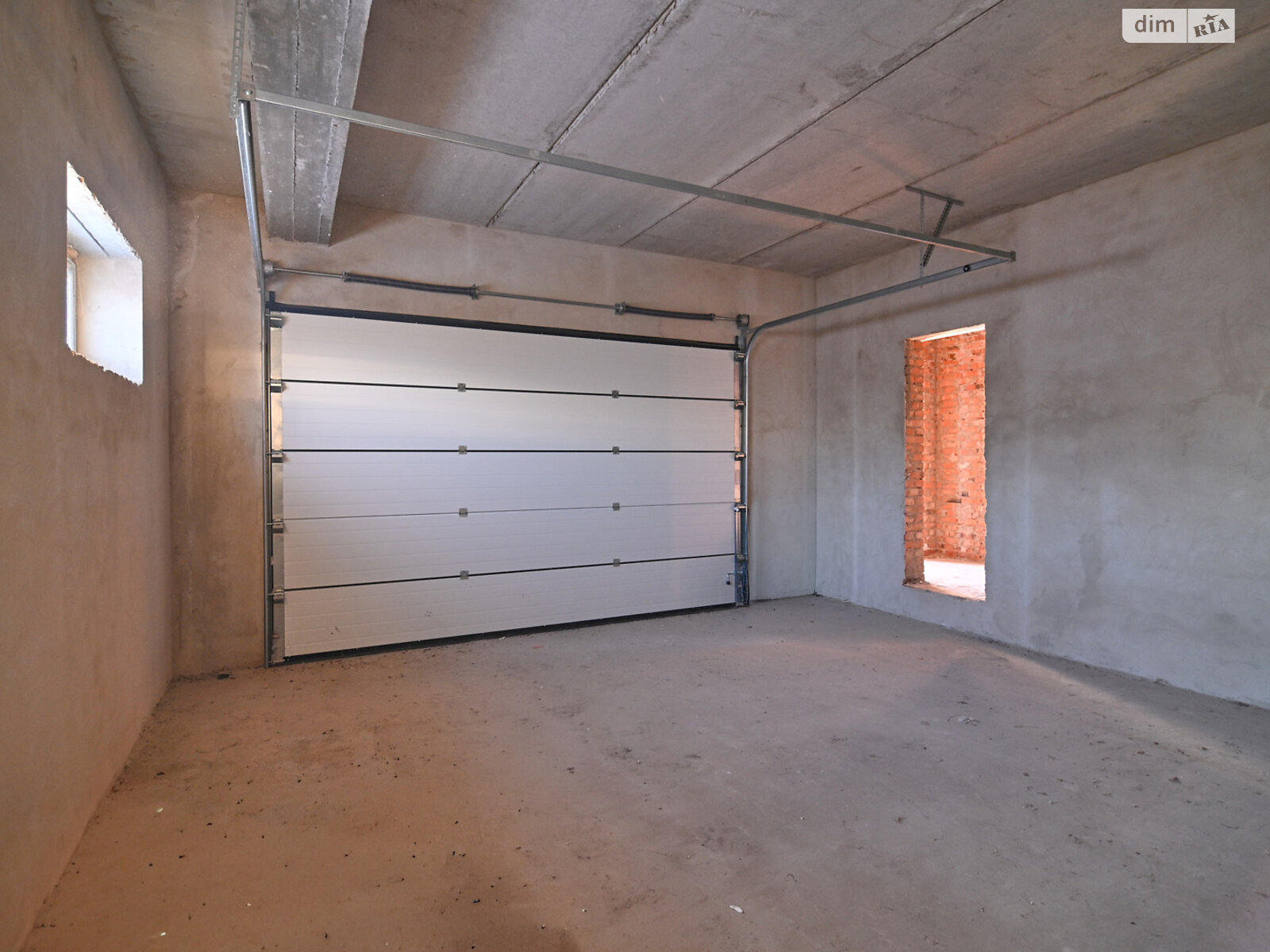 двухэтажный дом с гаражом, 205 кв. м, кирпич. Продажа в Ровно район Ювилейный фото 1