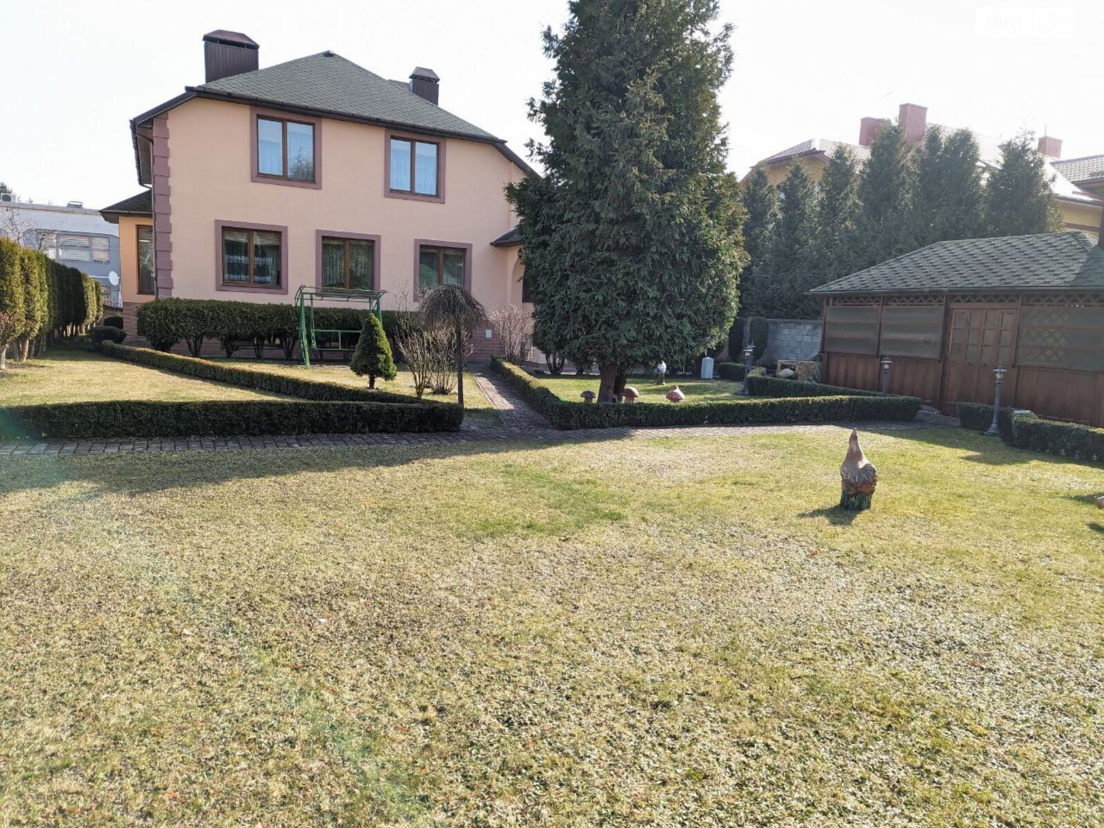 двухэтажный дом с ремонтом, 319 кв. м, кирпич. Продажа в Ровно фото 1 двухэтажный дом с ремонтом, 319 кв. м, кирпич. Продажа в Ровно фото 1