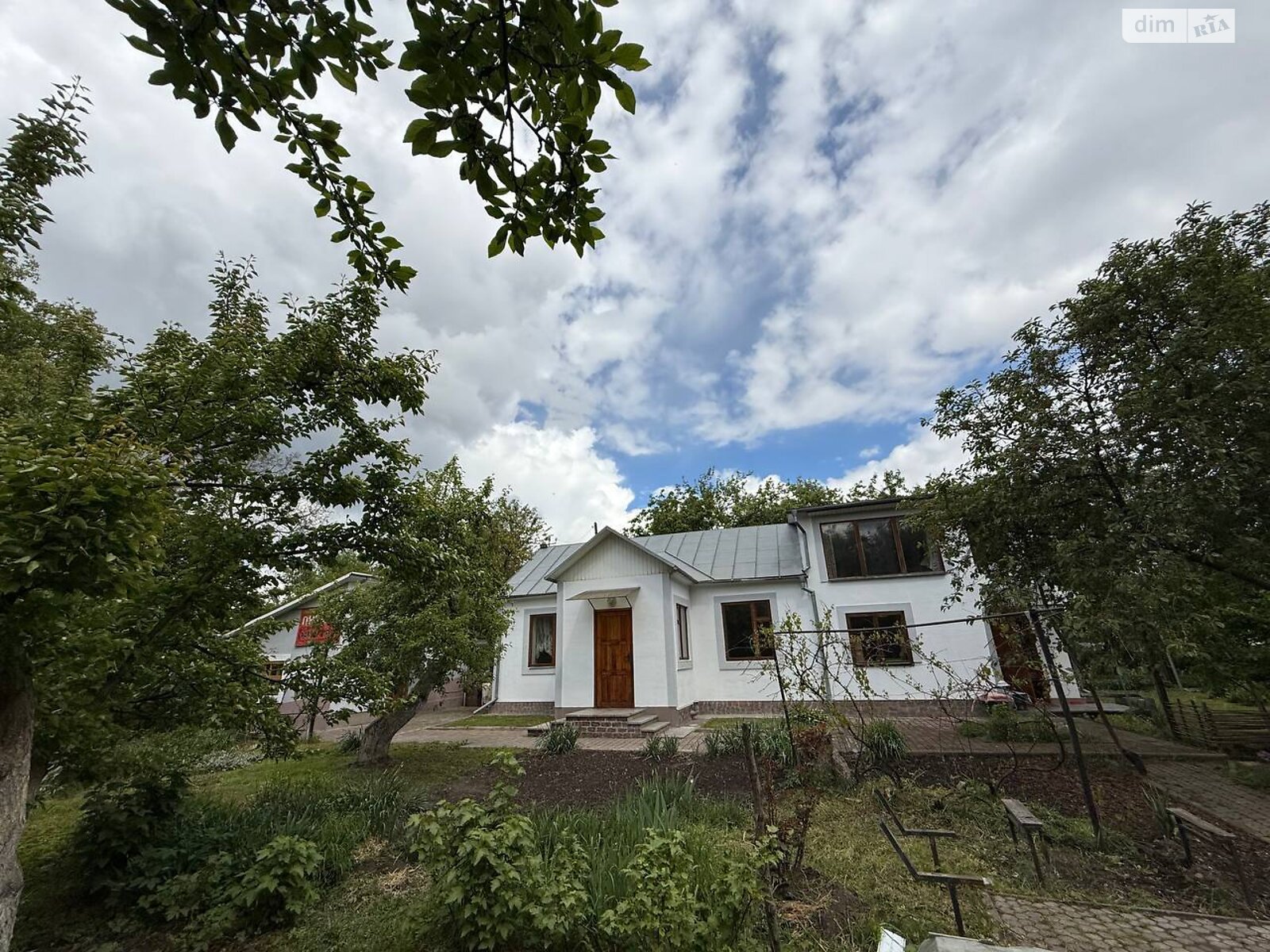 двухэтажный дом с верандой, 80 кв. м, дерево и кирпич. Продажа в Ровно район Золотиев фото 1 двухэтажный дом с верандой, 80 кв. м, дерево и кирпич. Продажа в Ровно район Золотиев фото 1