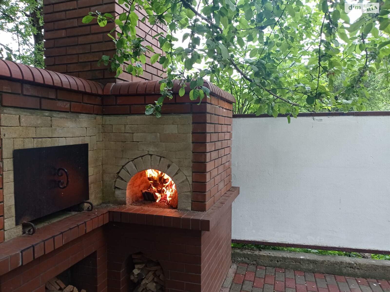 двухэтажный дом с гаражом, 270.1 кв. м, кирпич. Продажа в Ровно район Золотиев фото 1 двухэтажный дом с гаражом, 270.1 кв. м, кирпич. Продажа в Ровно район Золотиев фото 1