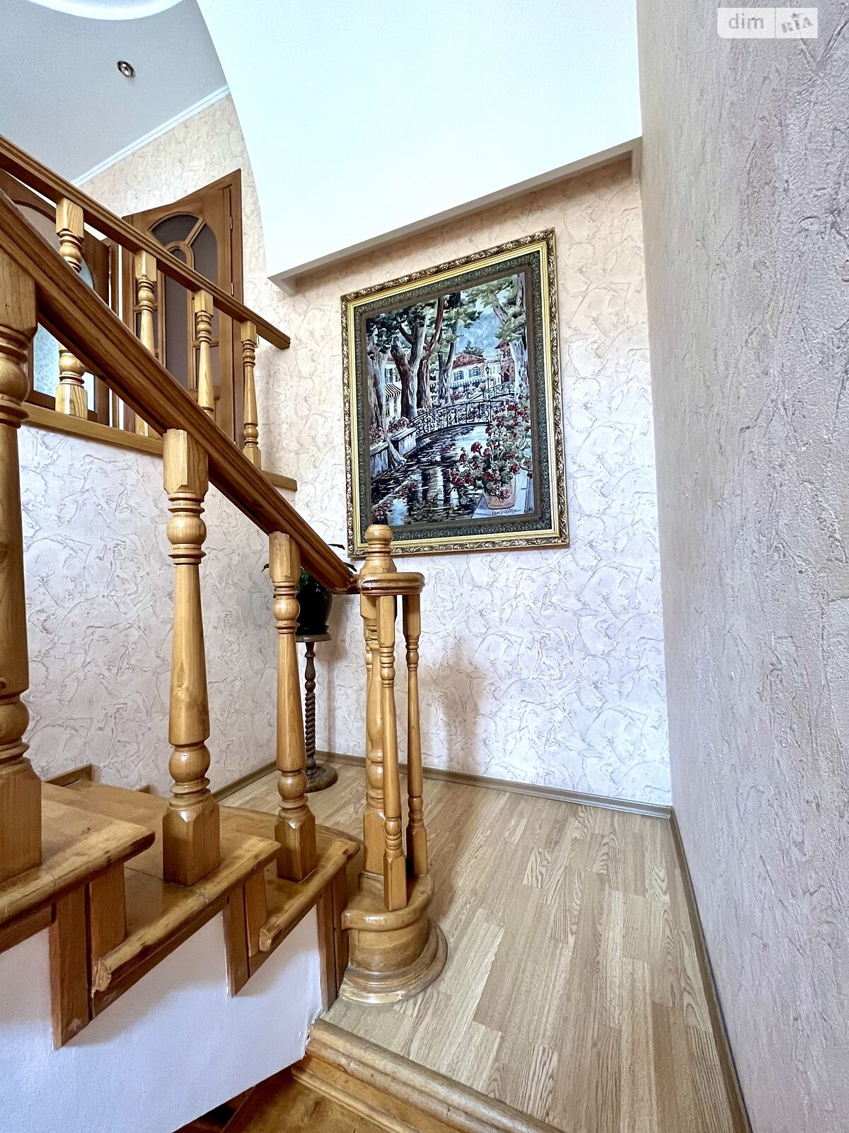 двухэтажный дом с гаражом, 270.1 кв. м, кирпич. Продажа в Ровно район Золотиев фото 1 двухэтажный дом с гаражом, 270.1 кв. м, кирпич. Продажа в Ровно район Золотиев фото 1