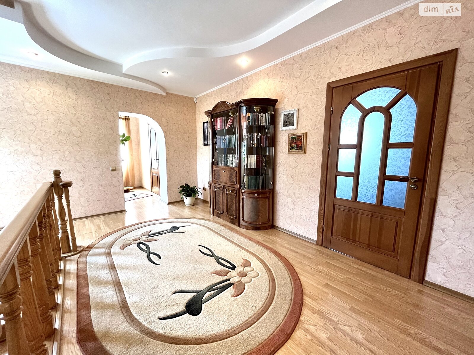 двухэтажный дом с гаражом, 270.1 кв. м, кирпич. Продажа в Ровно район Золотиев фото 1 двухэтажный дом с гаражом, 270.1 кв. м, кирпич. Продажа в Ровно район Золотиев фото 1