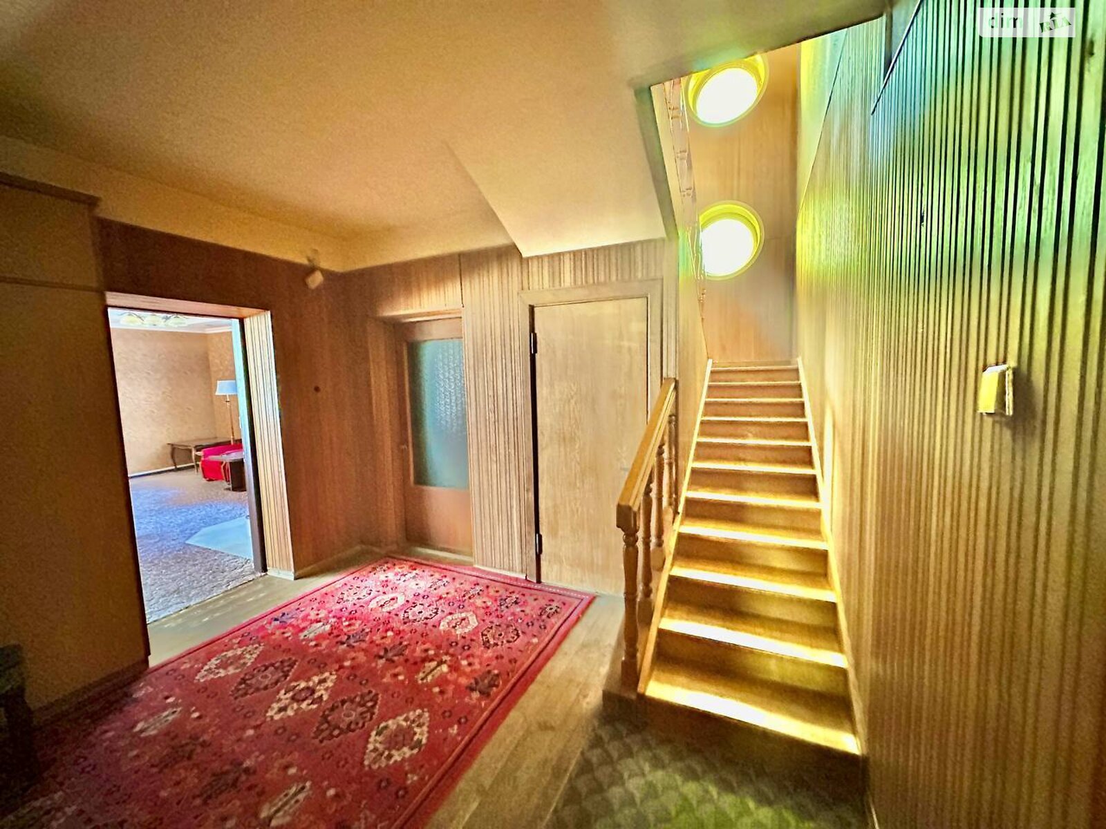 двоповерховий будинок з верандою, 298 кв. м, цегла. Продаж в Рівному, район Золотіїв фото 1