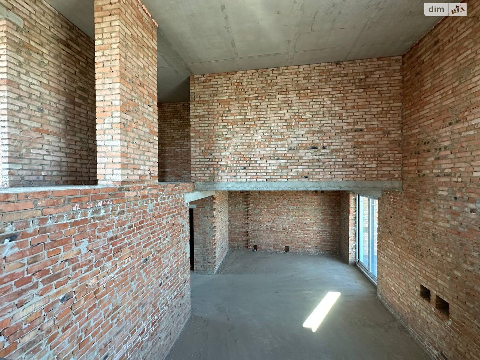 двухэтажный дом, 166 кв. м, кирпич. Продажа в Ровно район Зоопарк фото 1 двухэтажный дом, 166 кв. м, кирпич. Продажа в Ровно район Зоопарк фото 1