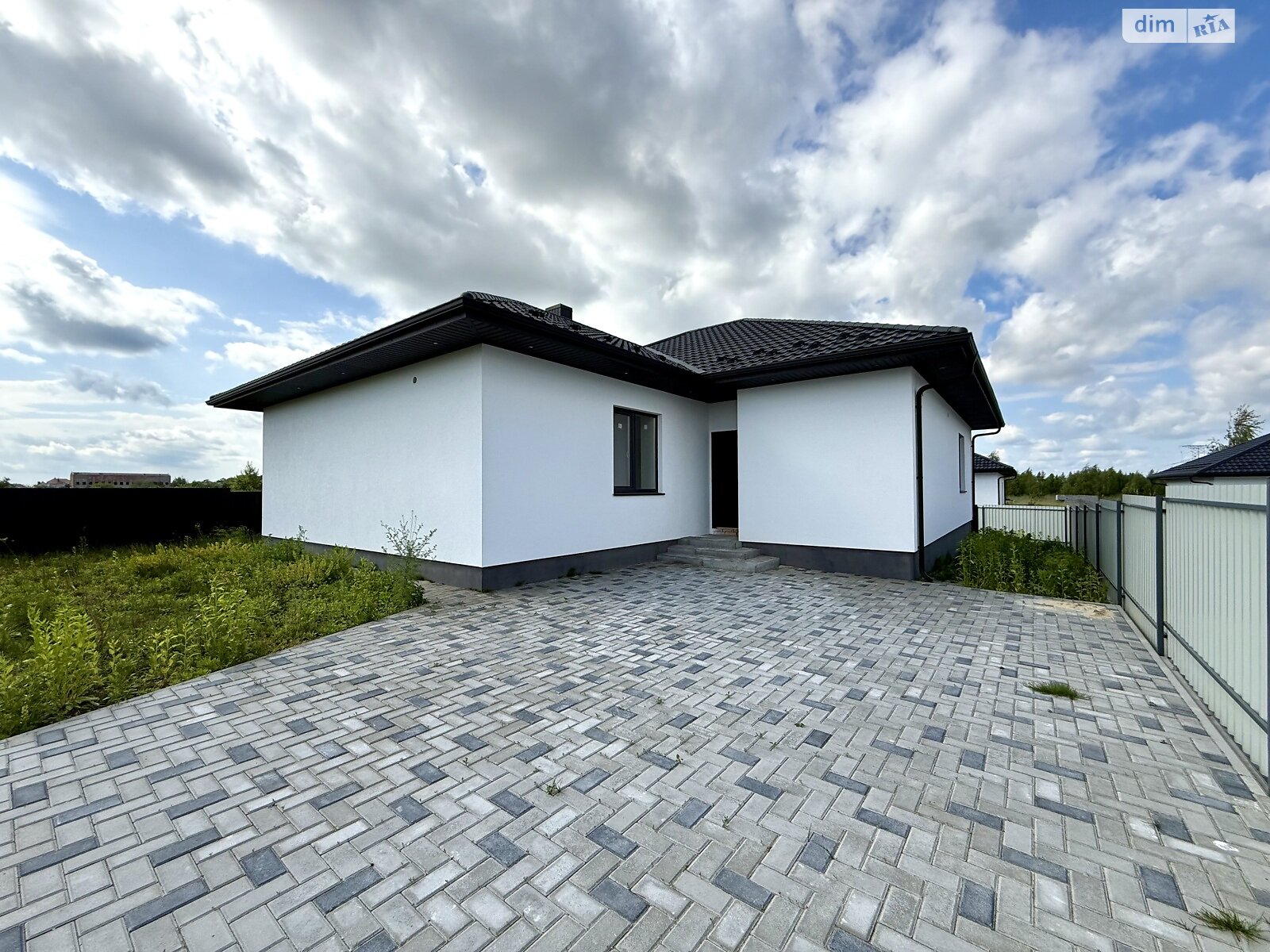 одноповерховий будинок, 135.3 кв. м, кирпич. Продаж в Рівному, район Зоопарк фото 1 одноповерховий будинок, 135.3 кв. м, кирпич. Продаж в Рівному, район Зоопарк фото 1