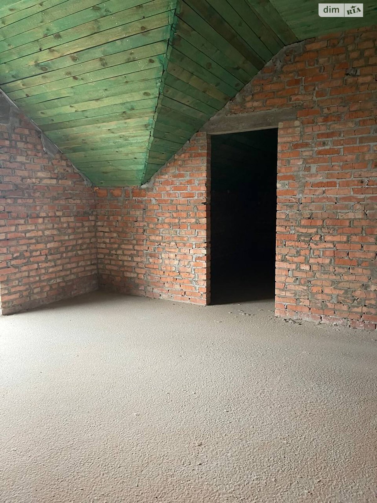 двухэтажный дом с балконом, 200 кв. м, кирпич. Продажа в Белой Кринице фото 1 двухэтажный дом с балконом, 200 кв. м, кирпич. Продажа в Белой Кринице фото 1