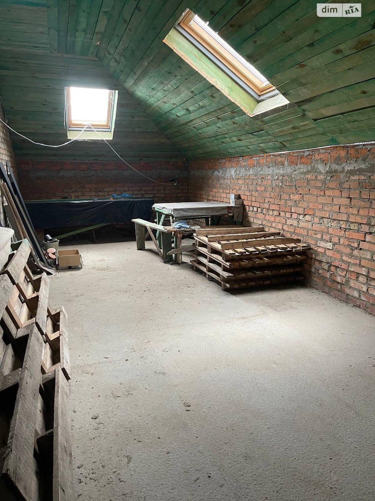 двухэтажный дом с балконом, 200 кв. м, кирпич. Продажа в Белой Кринице фото 1 двухэтажный дом с балконом, 200 кв. м, кирпич. Продажа в Белой Кринице фото 1