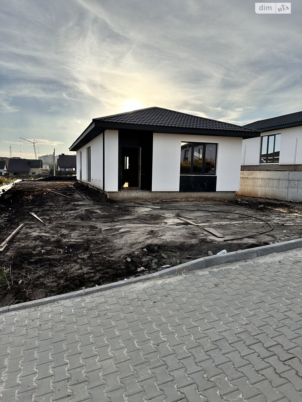 одноповерховий будинок, 95 кв. м, цегла. Продаж у Рівному фото 1 одноповерховий будинок, 95 кв. м, цегла. Продаж у Рівному фото 1
