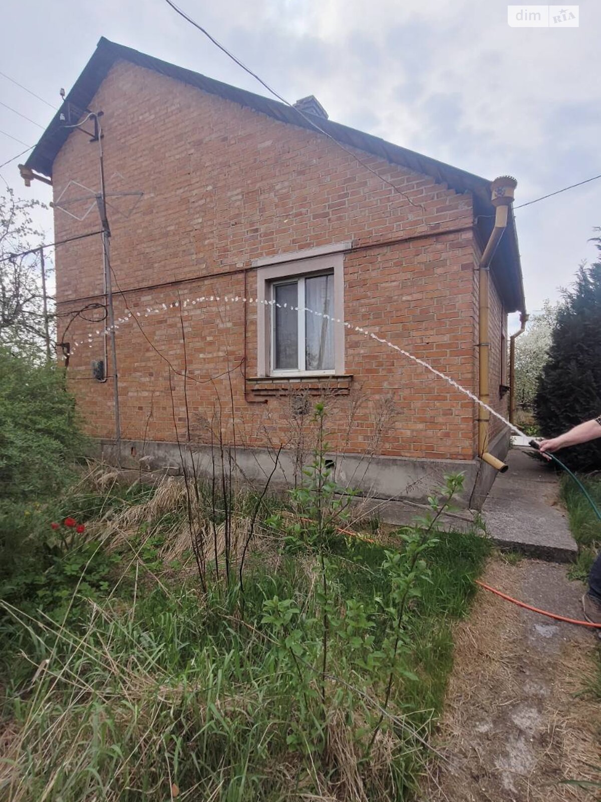 двоповерховий будинок з гаражем, 70 кв. м, цегла. Продаж у Рівному фото 1 двоповерховий будинок з гаражем, 70 кв. м, цегла. Продаж у Рівному фото 1