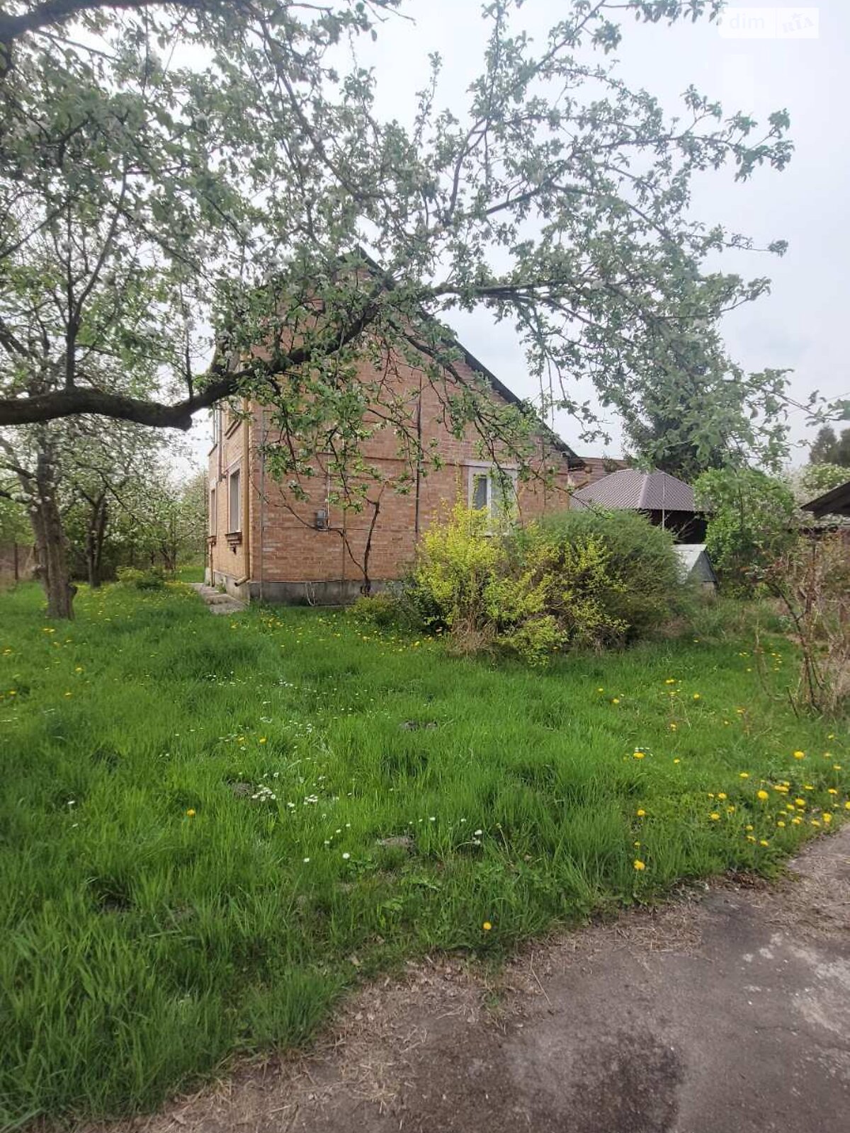 двоповерховий будинок з гаражем, 70 кв. м, цегла. Продаж у Рівному фото 1 двоповерховий будинок з гаражем, 70 кв. м, цегла. Продаж у Рівному фото 1