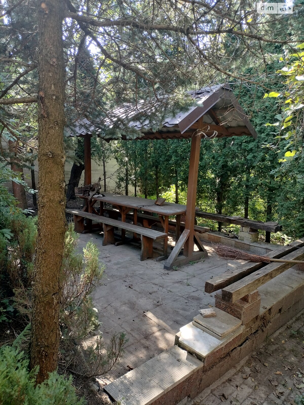 триповерховий будинок бесідка, 140 кв. м, цегла. Продаж у Рівному фото 1 триповерховий будинок бесідка, 140 кв. м, цегла. Продаж у Рівному фото 1