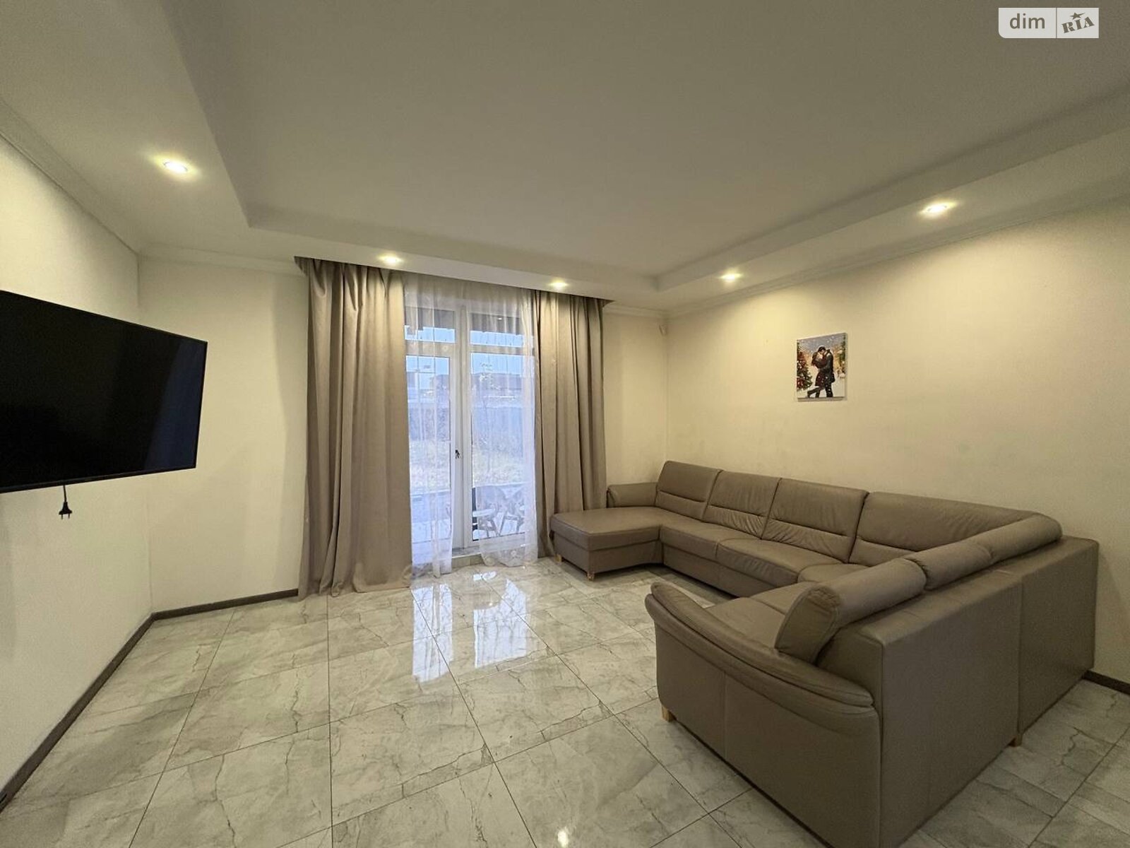 одноповерховий будинок з гаражем, 226 кв. м, цегла. Продаж у Рівному фото 1