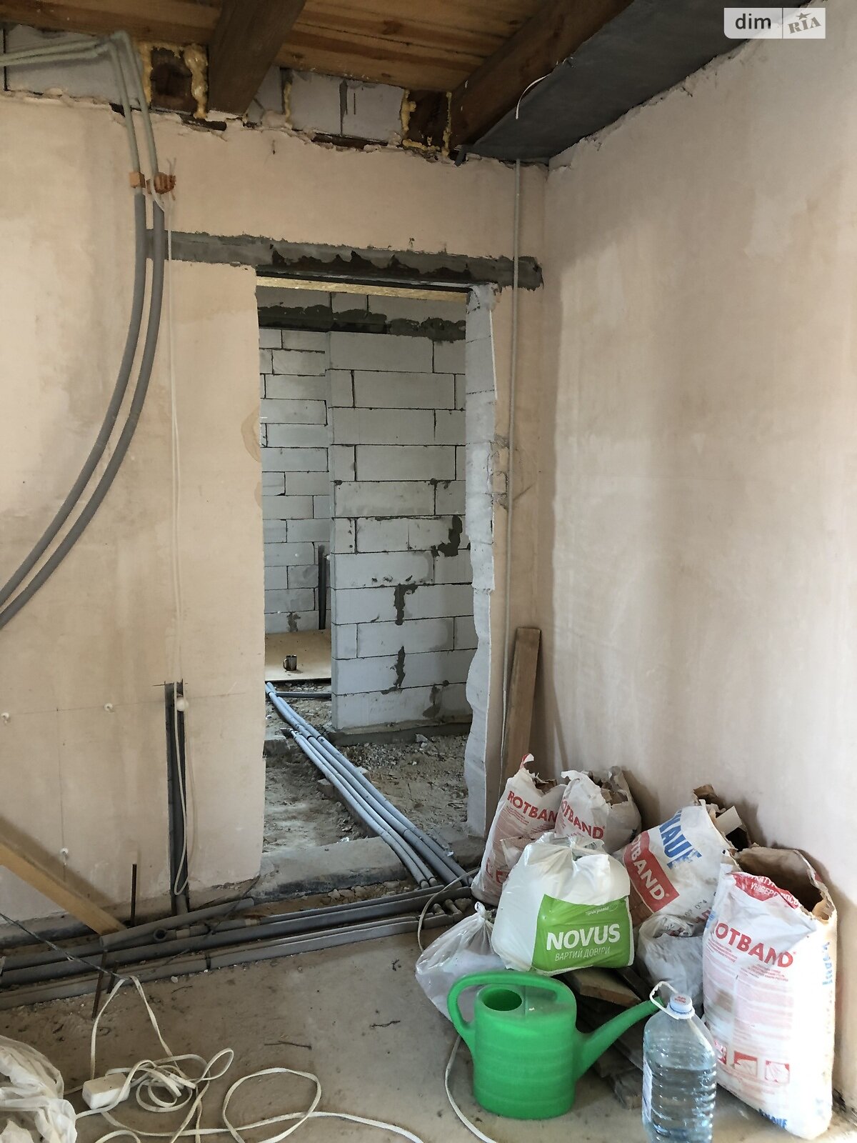 двоповерховий будинок, 150 кв. м, піноблок. Продаж у Ровах фото 1 двоповерховий будинок, 150 кв. м, піноблок. Продаж у Ровах фото 1