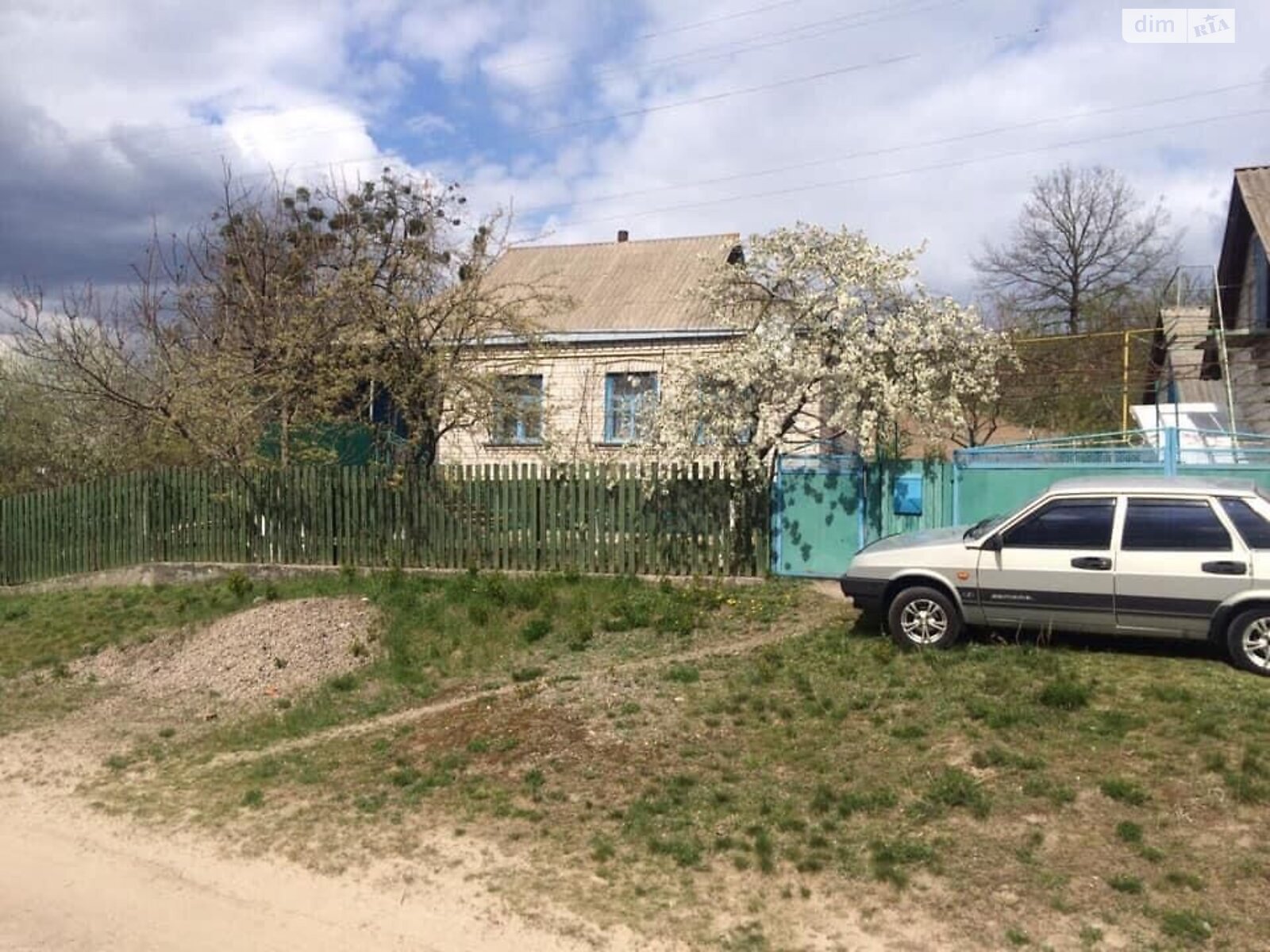 одноэтажный дом с гаражом, 90 кв. м, кирпич. Продажа в Розкопанцах фото 1 одноэтажный дом с гаражом, 90 кв. м, кирпич. Продажа в Розкопанцах фото 1