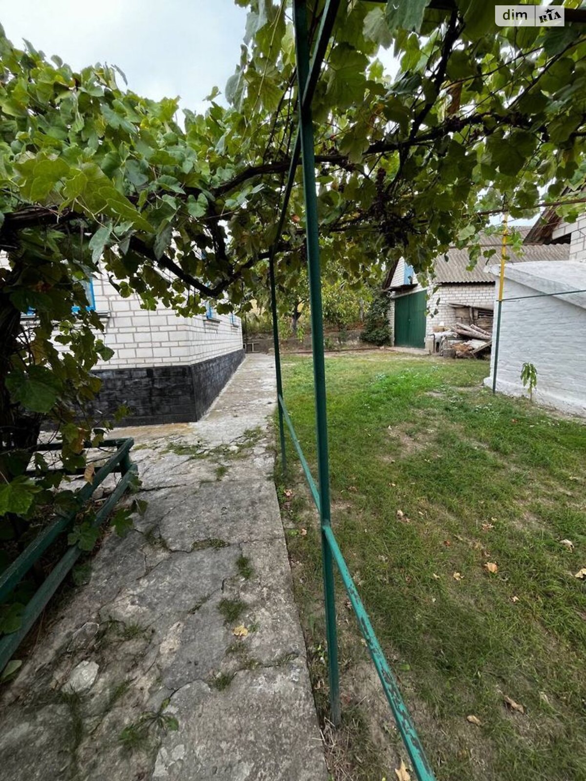 одноэтажный дом с гаражом, 90 кв. м, кирпич. Продажа в Розкопанцах фото 1 одноэтажный дом с гаражом, 90 кв. м, кирпич. Продажа в Розкопанцах фото 1
