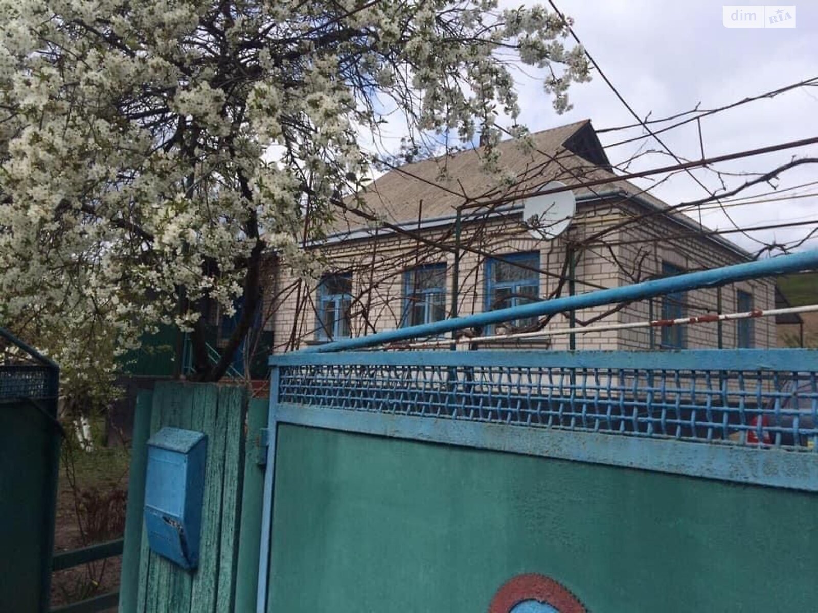 одноэтажный дом с гаражом, 90 кв. м, кирпич. Продажа в Розкопанцах фото 1 одноэтажный дом с гаражом, 90 кв. м, кирпич. Продажа в Розкопанцах фото 1