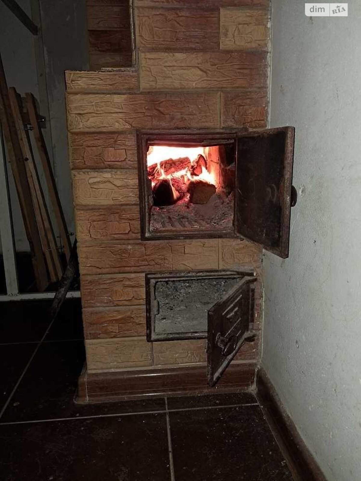 триповерховий будинок, 214 кв. м, кирпич. Продаж у Розкішній фото 1