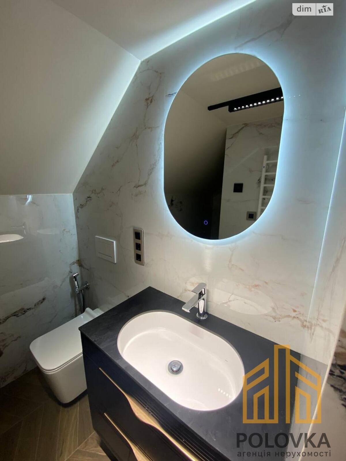 двоповерховий будинок з опаленням, 162 кв. м, цегла. Продаж у Розівці фото 1 двоповерховий будинок з опаленням, 162 кв. м, цегла. Продаж у Розівці фото 1