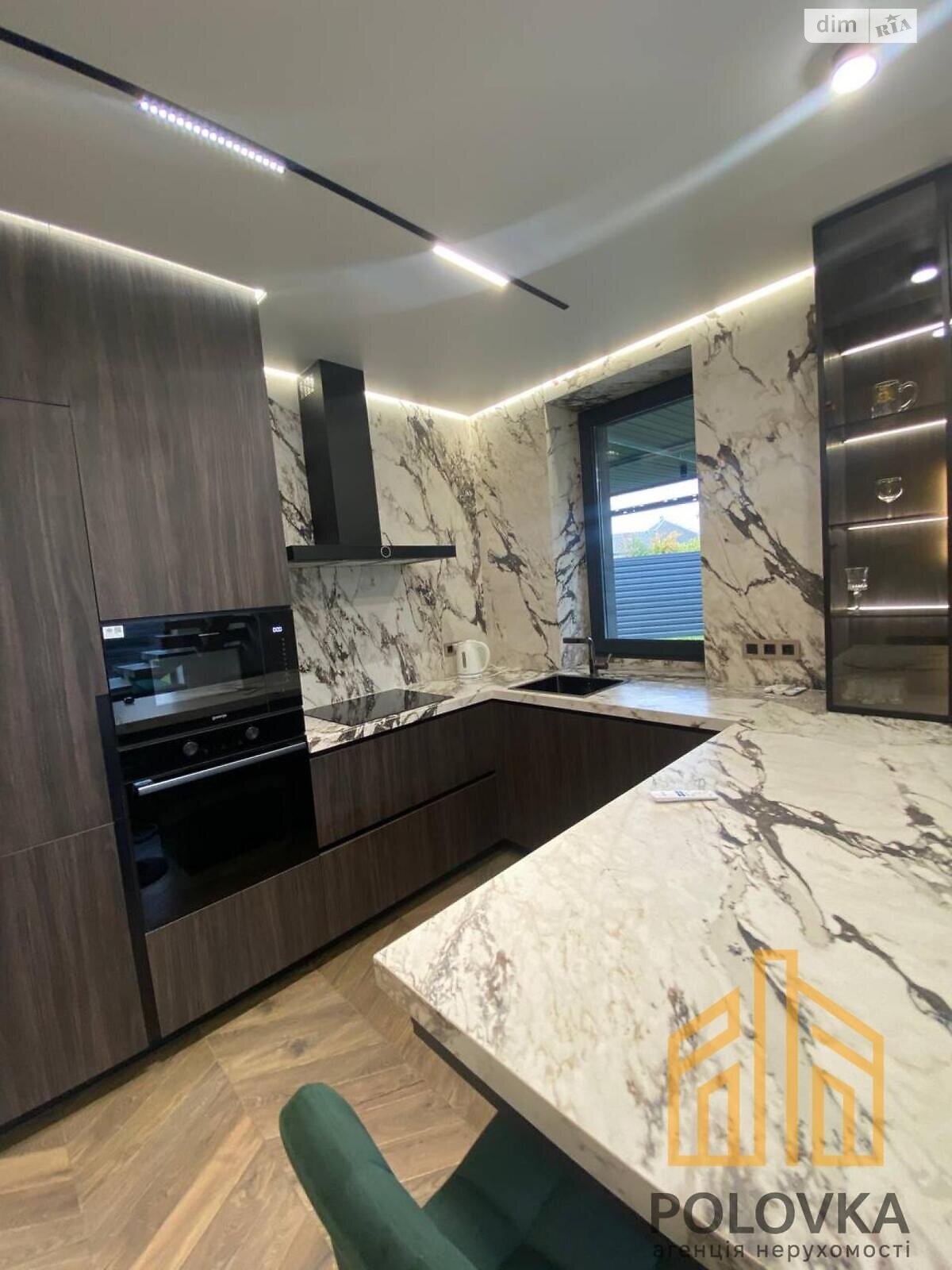 двоповерховий будинок з опаленням, 162 кв. м, цегла. Продаж у Розівці фото 1 двоповерховий будинок з опаленням, 162 кв. м, цегла. Продаж у Розівці фото 1