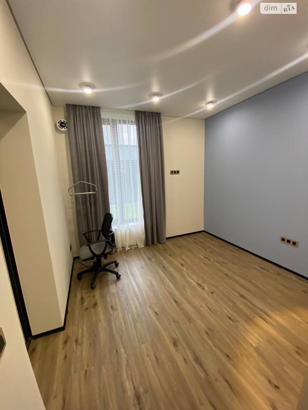 двоповерховий будинок з опаленням, 162 кв. м, цегла. Продаж у Розівці фото 1 двоповерховий будинок з опаленням, 162 кв. м, цегла. Продаж у Розівці фото 1