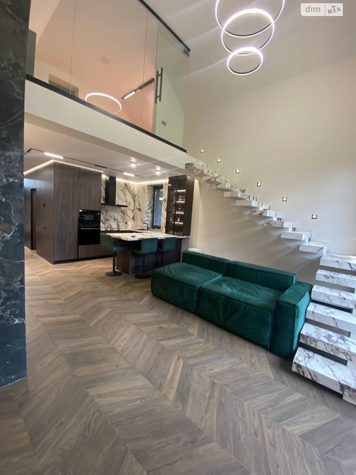 двоповерховий будинок з опаленням, 162 кв. м, цегла. Продаж у Розівці фото 1 двоповерховий будинок з опаленням, 162 кв. м, цегла. Продаж у Розівці фото 1