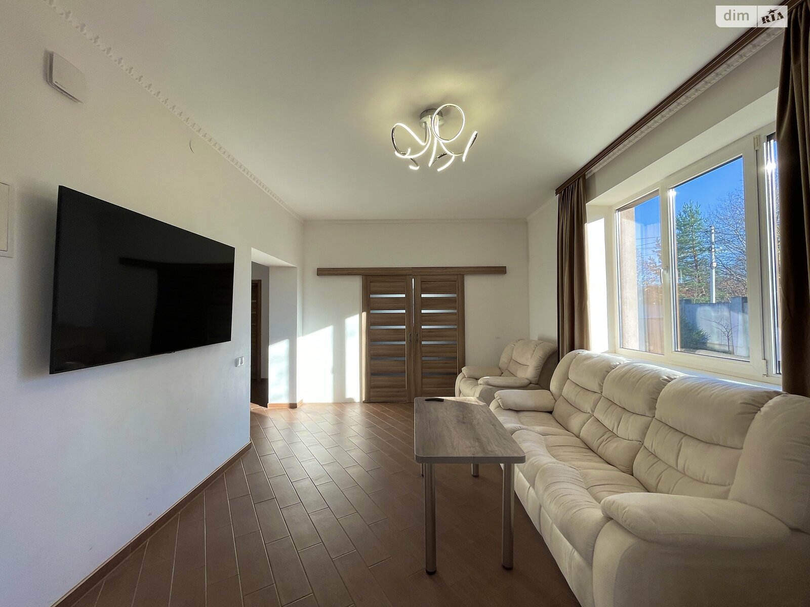 двухэтажный дом с гаражом, 199.6 кв. м, кирпич. Продажа в Рудно фото 1 двухэтажный дом с гаражом, 199.6 кв. м, кирпич. Продажа в Рудно фото 1