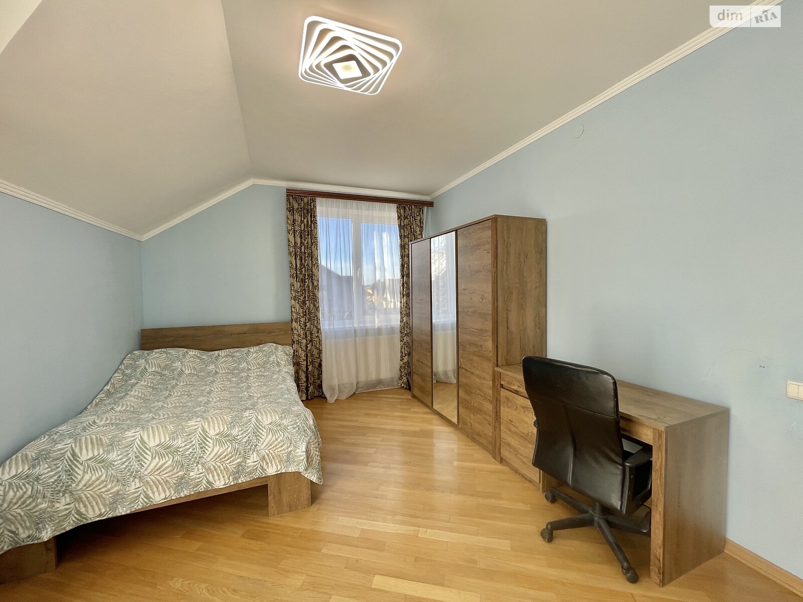 двухэтажный дом с гаражом, 199.6 кв. м, кирпич. Продажа в Рудно фото 1 двухэтажный дом с гаражом, 199.6 кв. м, кирпич. Продажа в Рудно фото 1