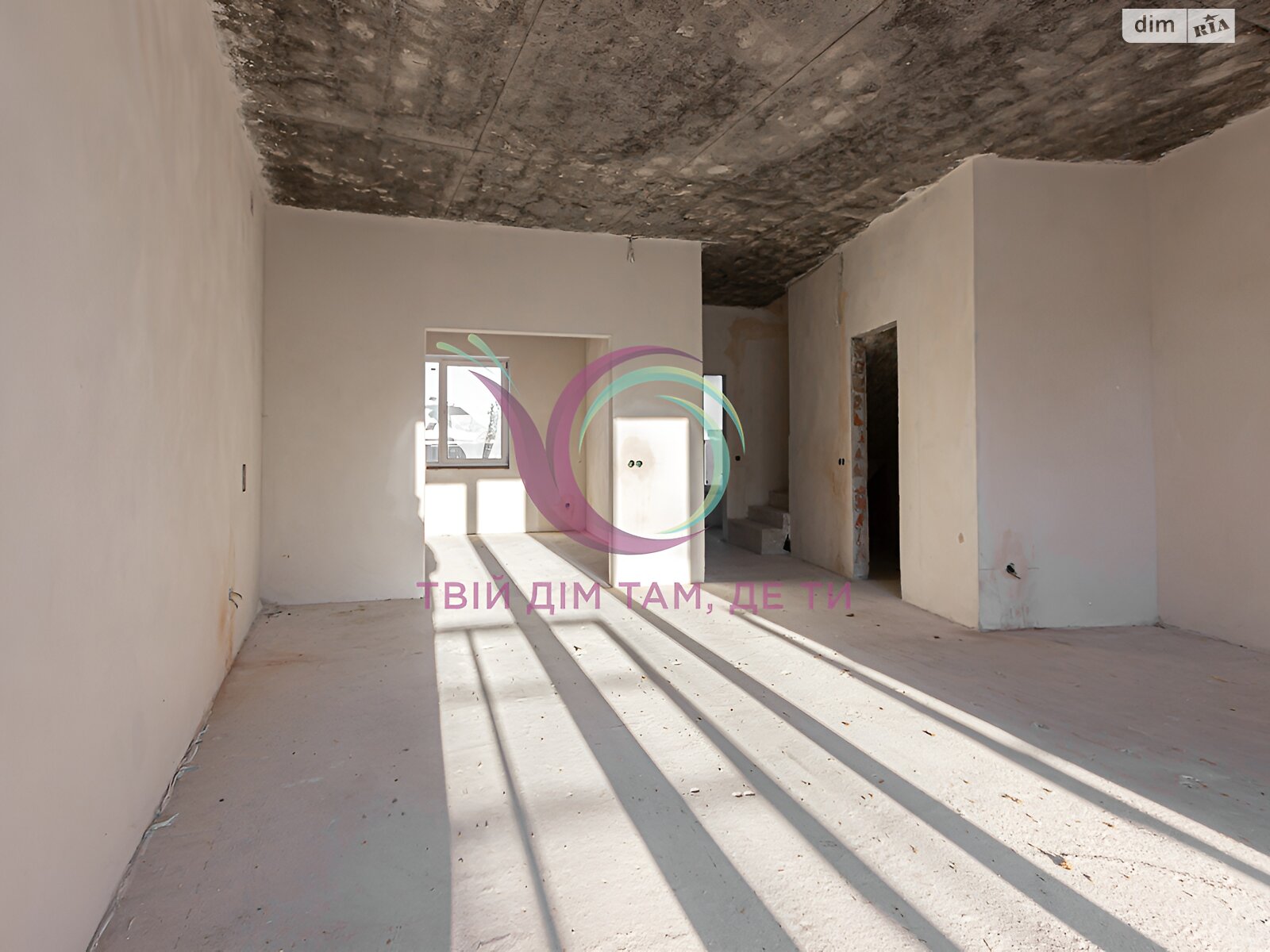 трехэтажный дом с балконом, 155 кв. м, кирпич. Продажа в Рудно фото 1 трехэтажный дом с балконом, 155 кв. м, кирпич. Продажа в Рудно фото 1
