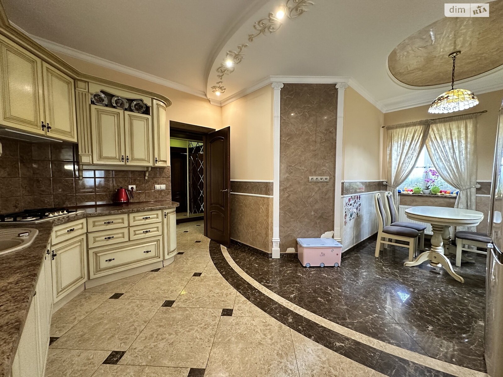 двухэтажный дом с гаражом, 240 кв. м, кирпич. Продажа в Рудно фото 1 двухэтажный дом с гаражом, 240 кв. м, кирпич. Продажа в Рудно фото 1