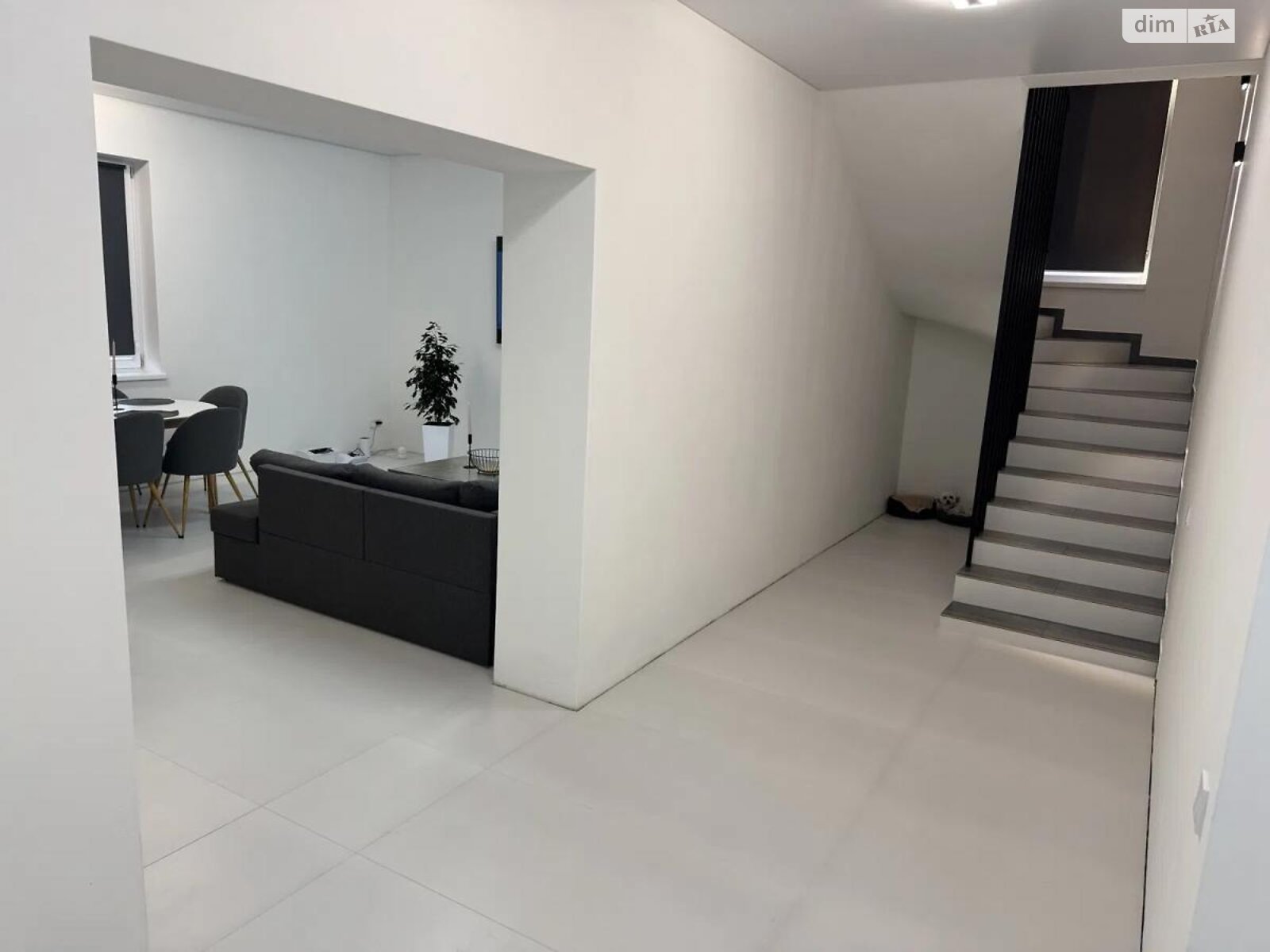 двоповерховий будинок з гаражем, 266.4 кв. м, цегла. Продаж у Рудному фото 1 двоповерховий будинок з гаражем, 266.4 кв. м, цегла. Продаж у Рудному фото 1