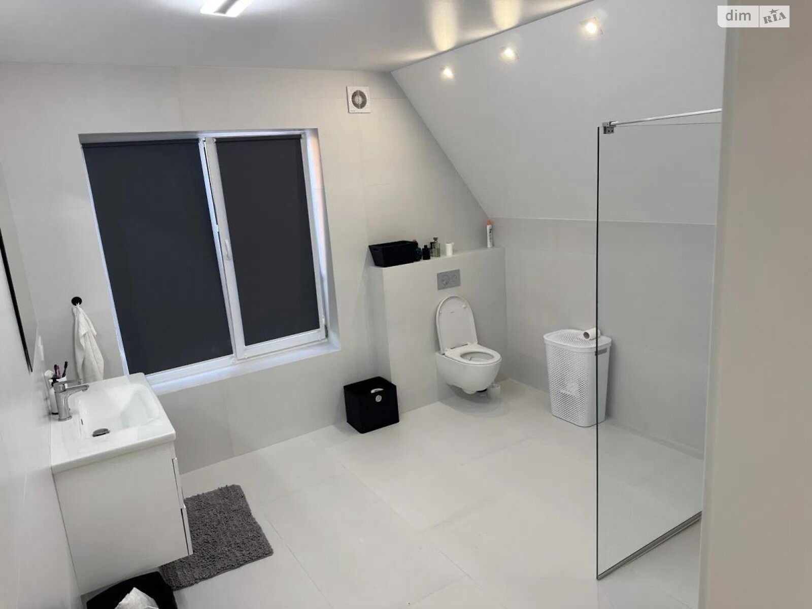 двоповерховий будинок з гаражем, 266.4 кв. м, цегла. Продаж у Рудному фото 1 двоповерховий будинок з гаражем, 266.4 кв. м, цегла. Продаж у Рудному фото 1