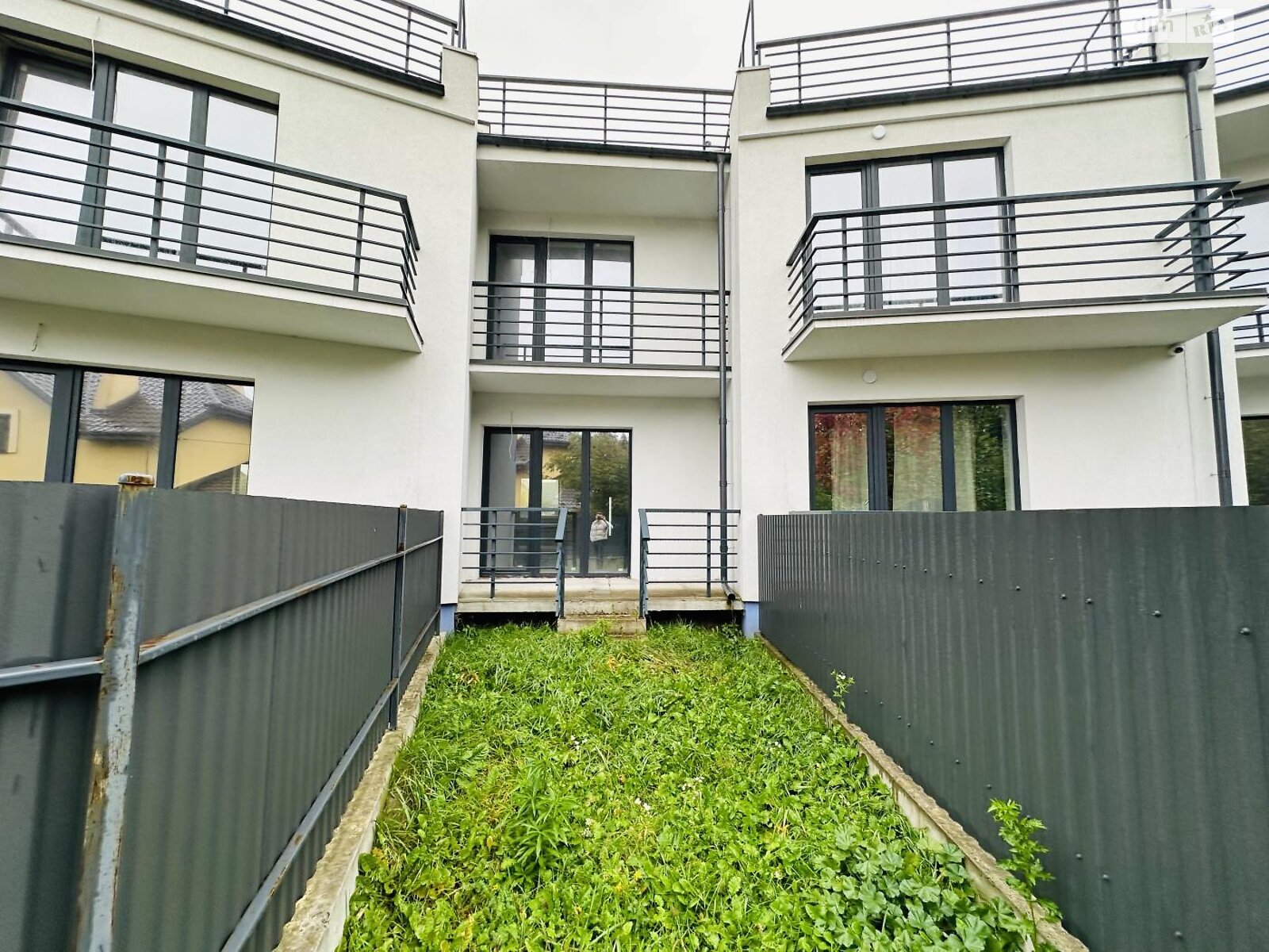 триповерховий будинок з балконом, 116.4 кв. м, цегла. Продаж в Рудному, район Залізничний фото 1