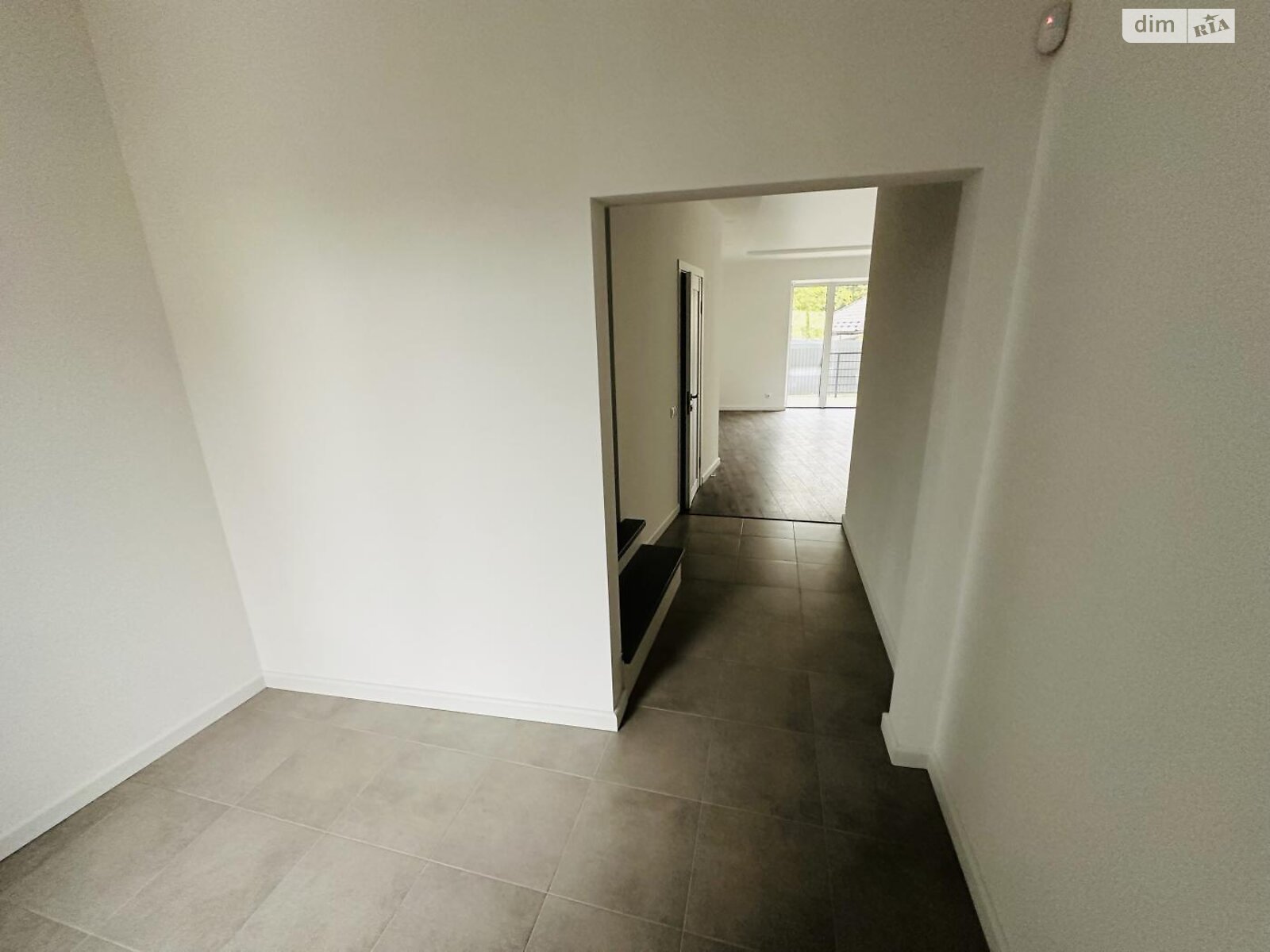 триповерховий будинок з балконом, 116.4 кв. м, цегла. Продаж в Рудному, район Залізничний фото 1