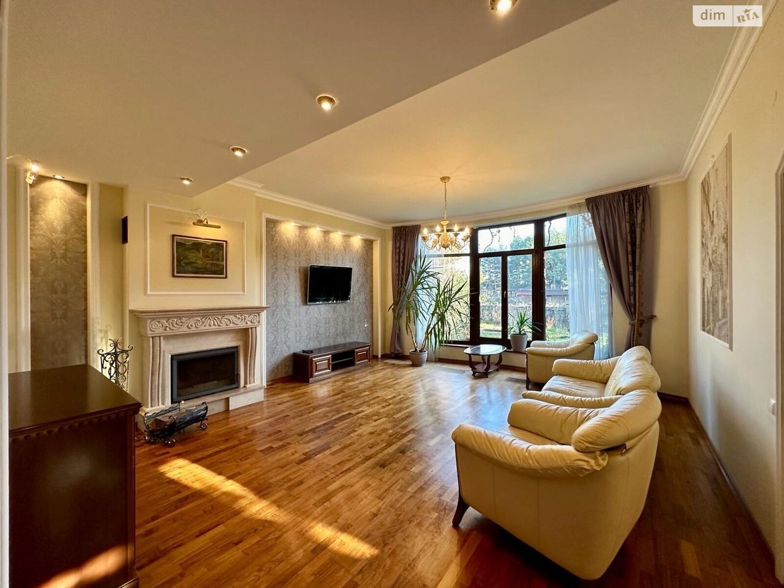 двоповерховий будинок бесідка, 305 кв. м, цегла. Продаж у Паланках фото 1