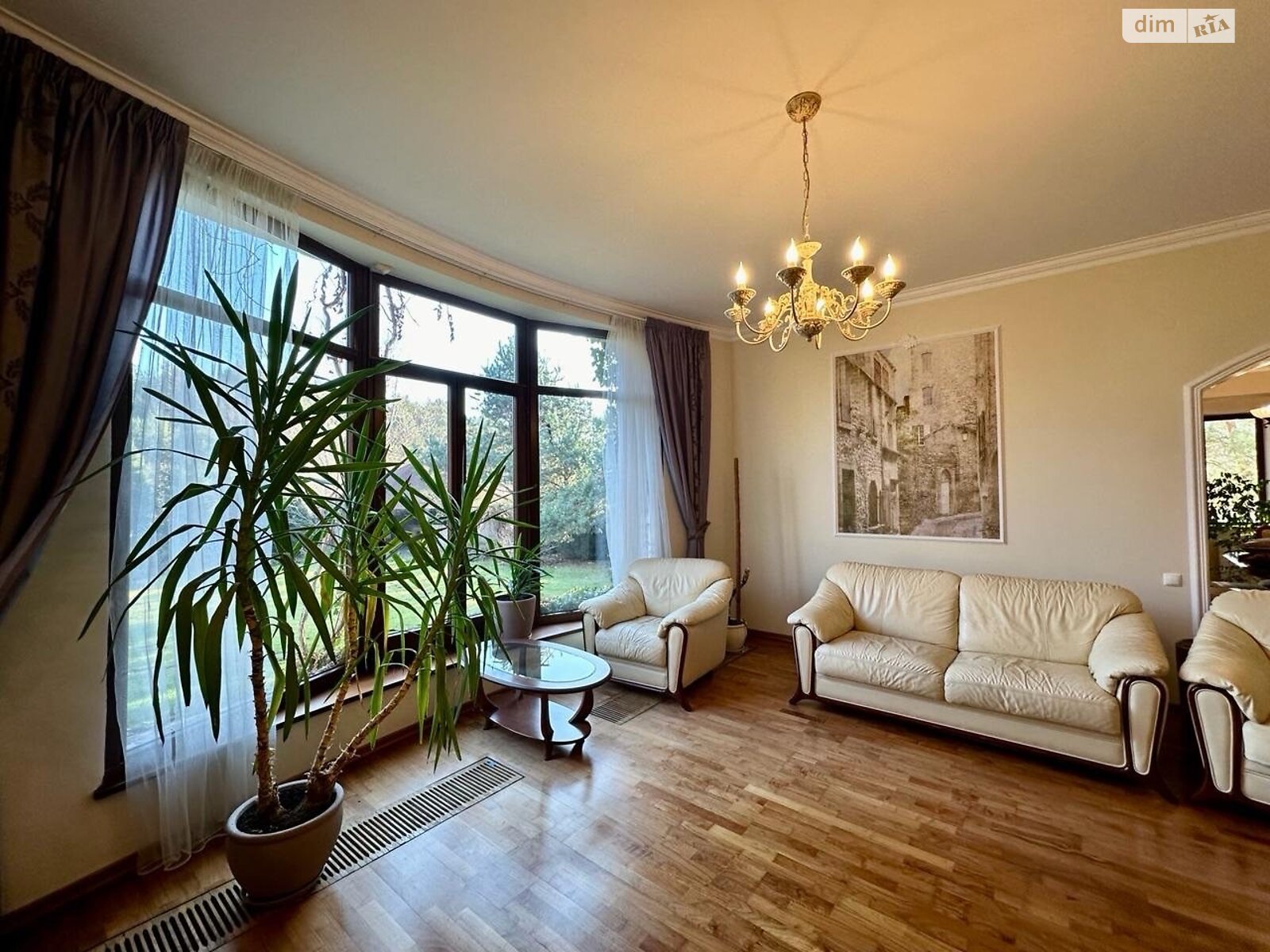 двоповерховий будинок бесідка, 305 кв. м, цегла. Продаж у Паланках фото 1