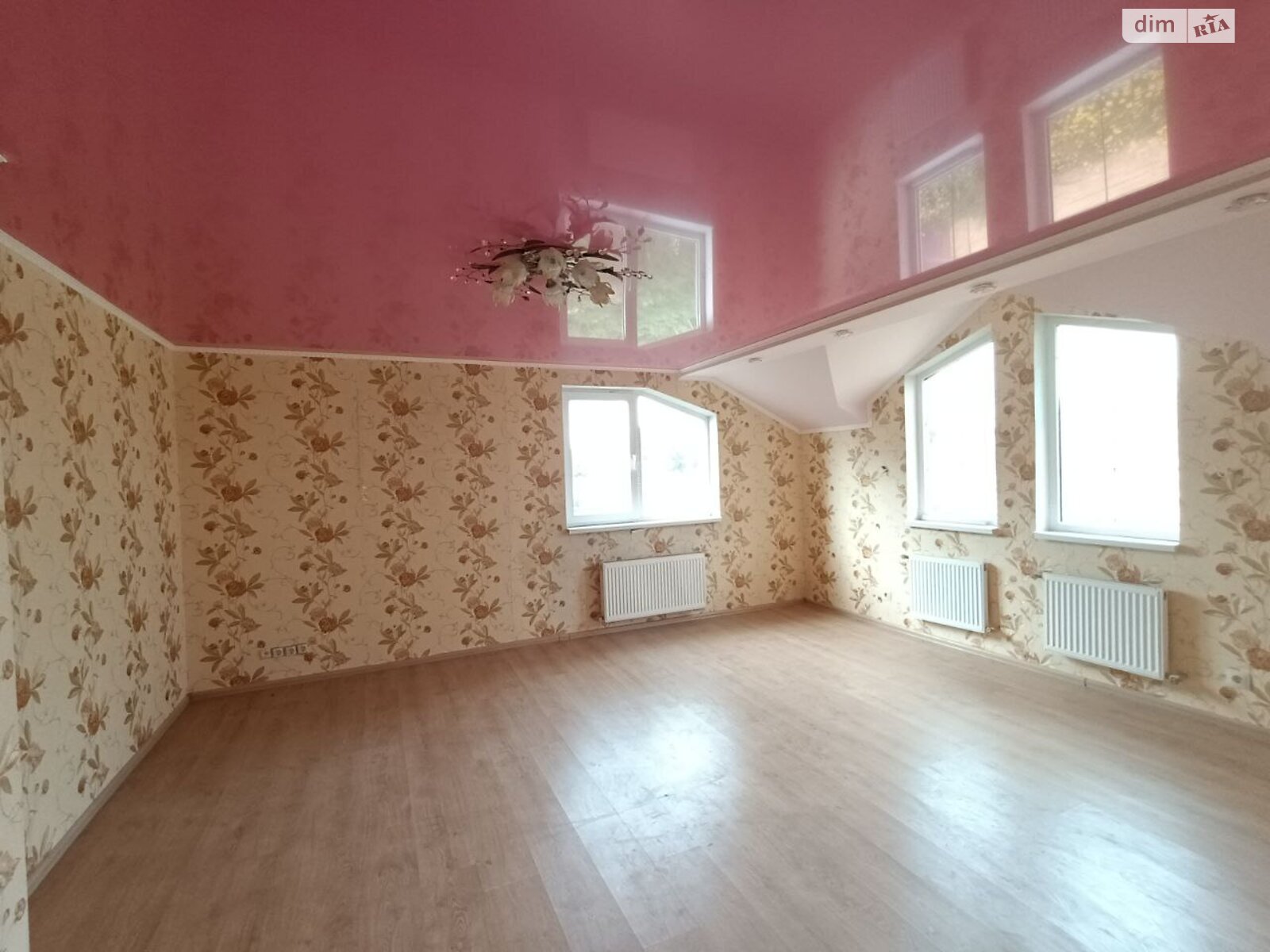 двухэтажный дом с ремонтом, 251 кв. м, термоблок. Продажа в Ружичанке фото 1 двухэтажный дом с ремонтом, 251 кв. м, термоблок. Продажа в Ружичанке фото 1