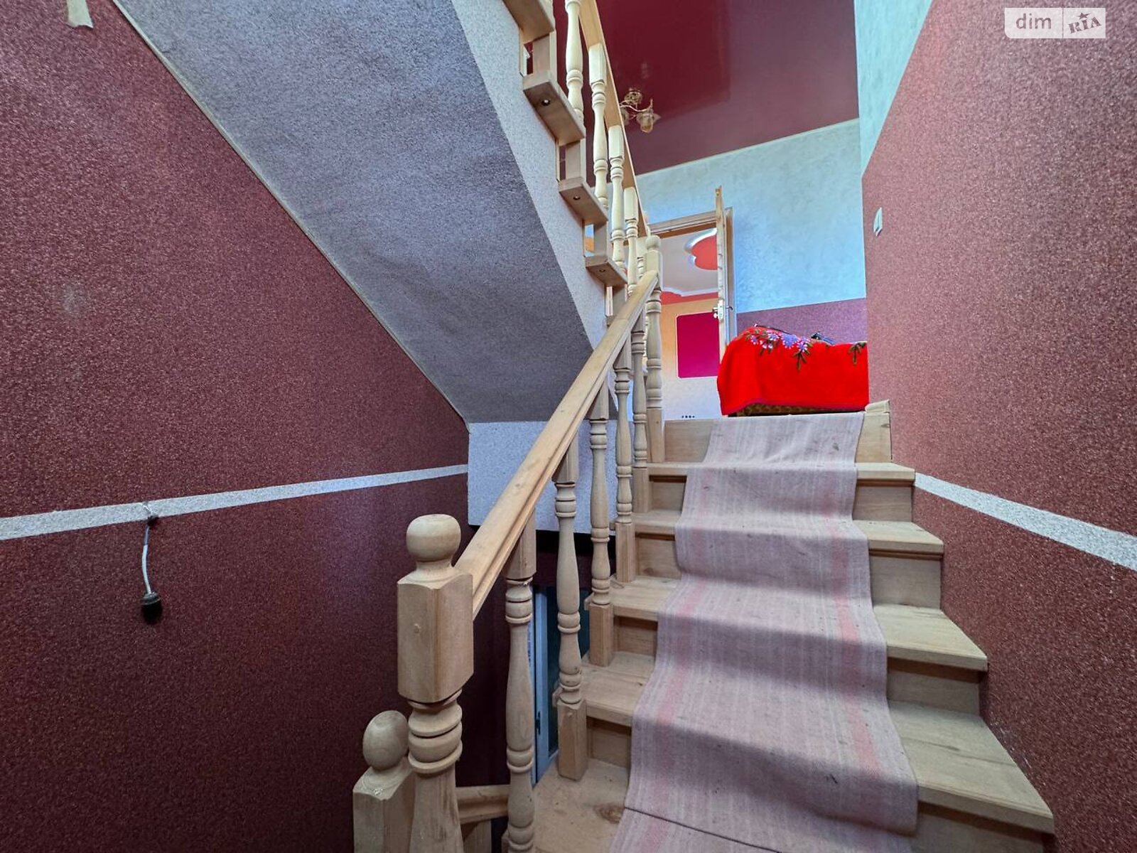 двоповерховий будинок з ремонтом, 251 кв. м, цегла. Продаж у Ружичанці фото 1 двоповерховий будинок з ремонтом, 251 кв. м, цегла. Продаж у Ружичанці фото 1