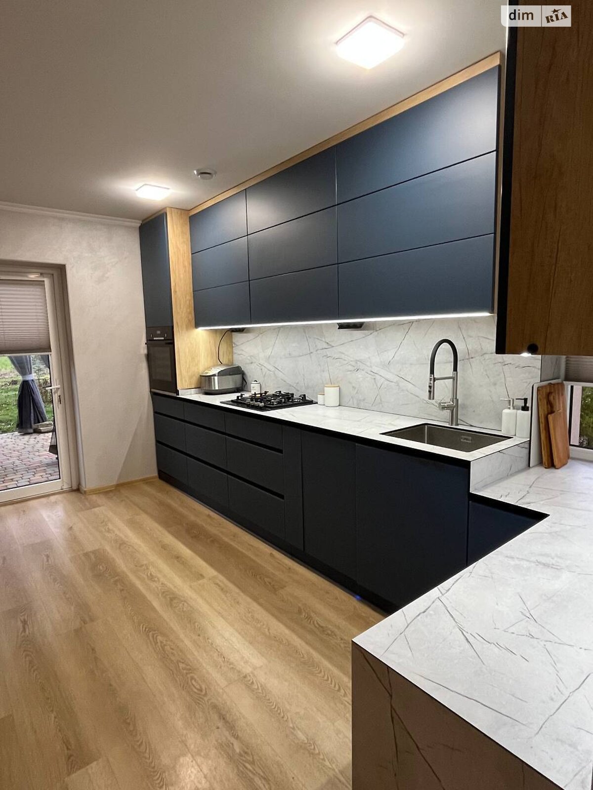 двоповерховий будинок з опаленням, 144 кв. м, цегла. Продаж у Ружичанці фото 1