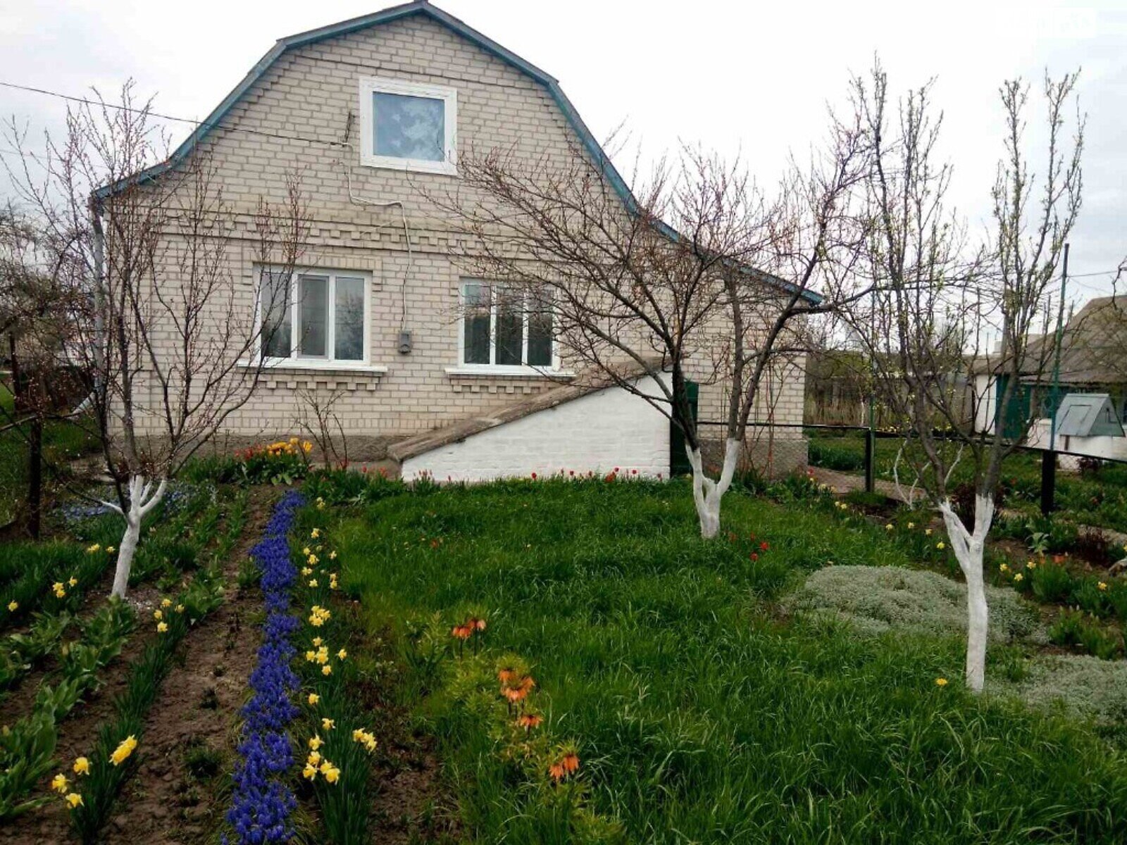 одноэтажный дом с верандой, 89.6 кв. м, кирпич. Продажа в Ружине район Ружин фото 1