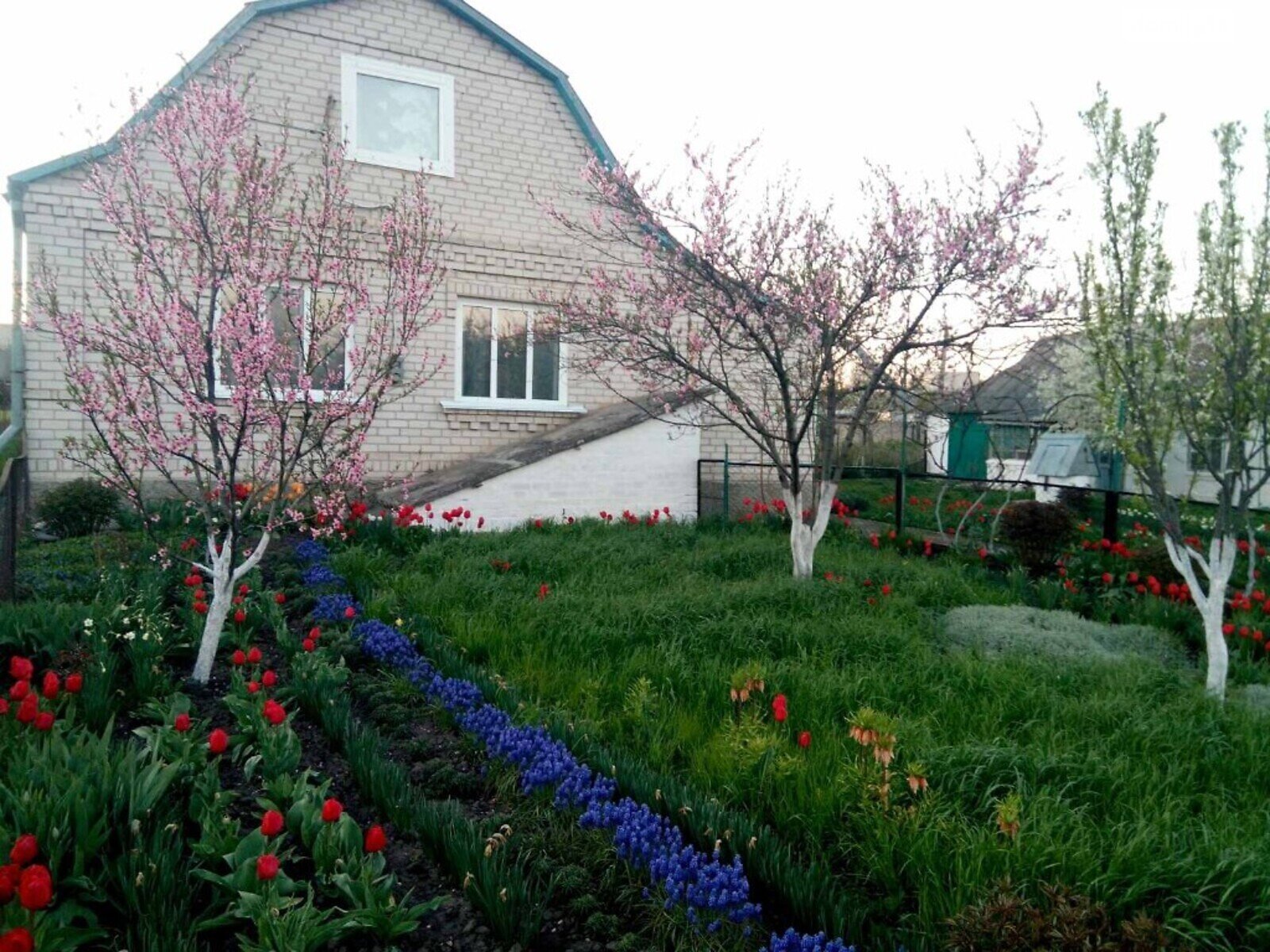 одноэтажный дом с верандой, 89.6 кв. м, кирпич. Продажа в Ружине район Ружин фото 1