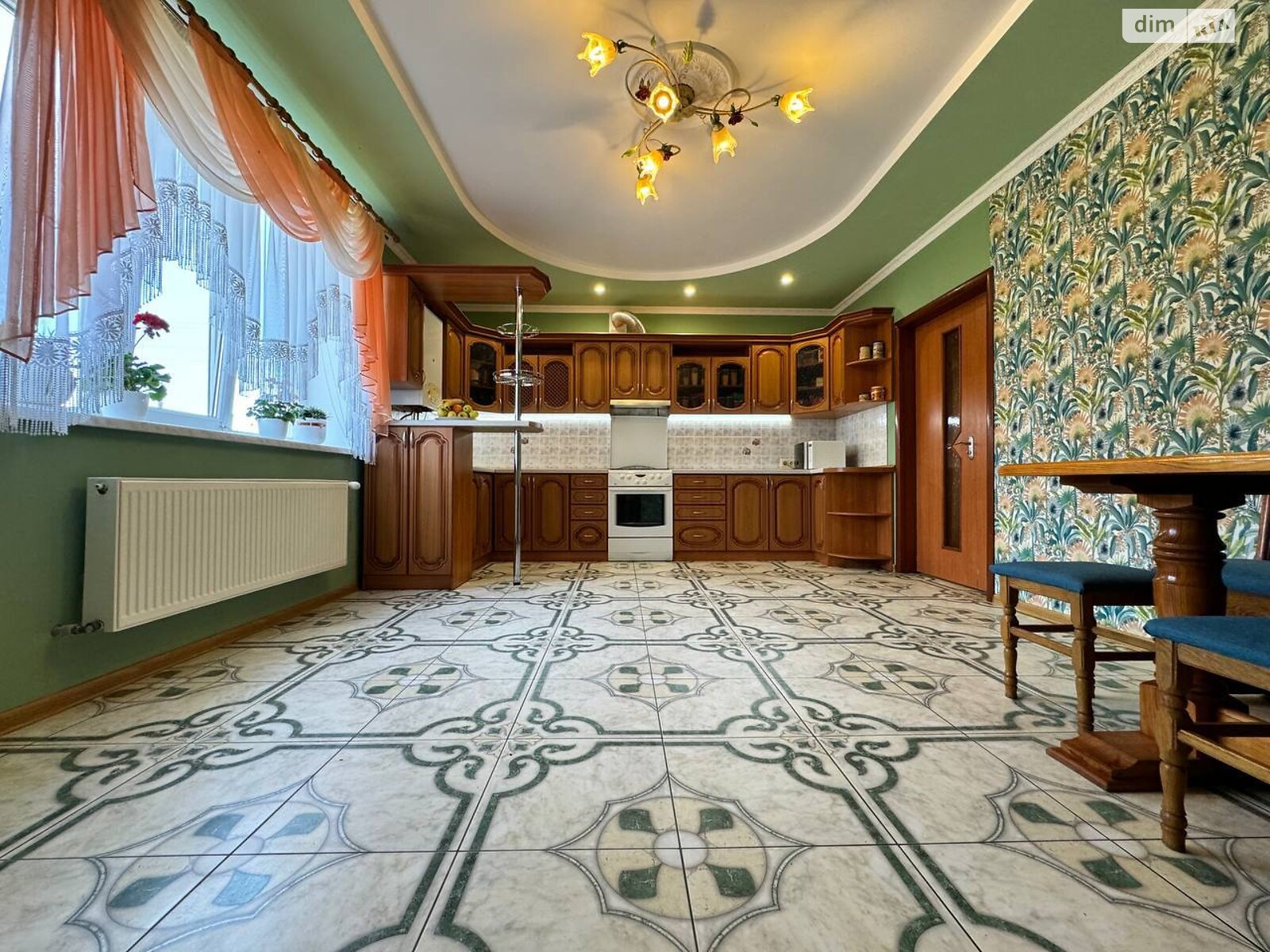 двоповерховий будинок з гаражем, 210 кв. м, цегла. Продаж у Руській Поляні фото 1 двоповерховий будинок з гаражем, 210 кв. м, цегла. Продаж у Руській Поляні фото 1
